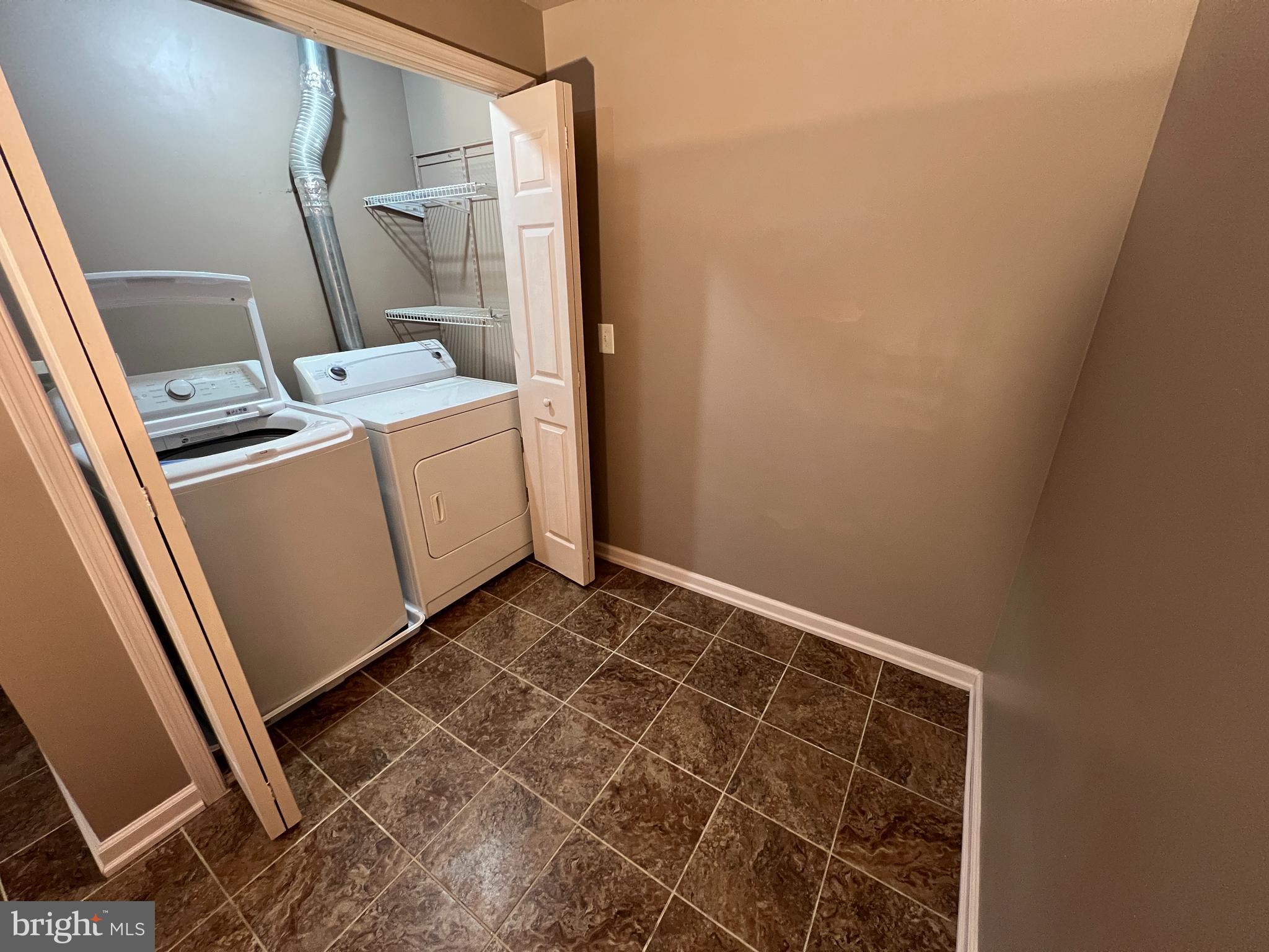 PRENTISS POINT - Residential Lease