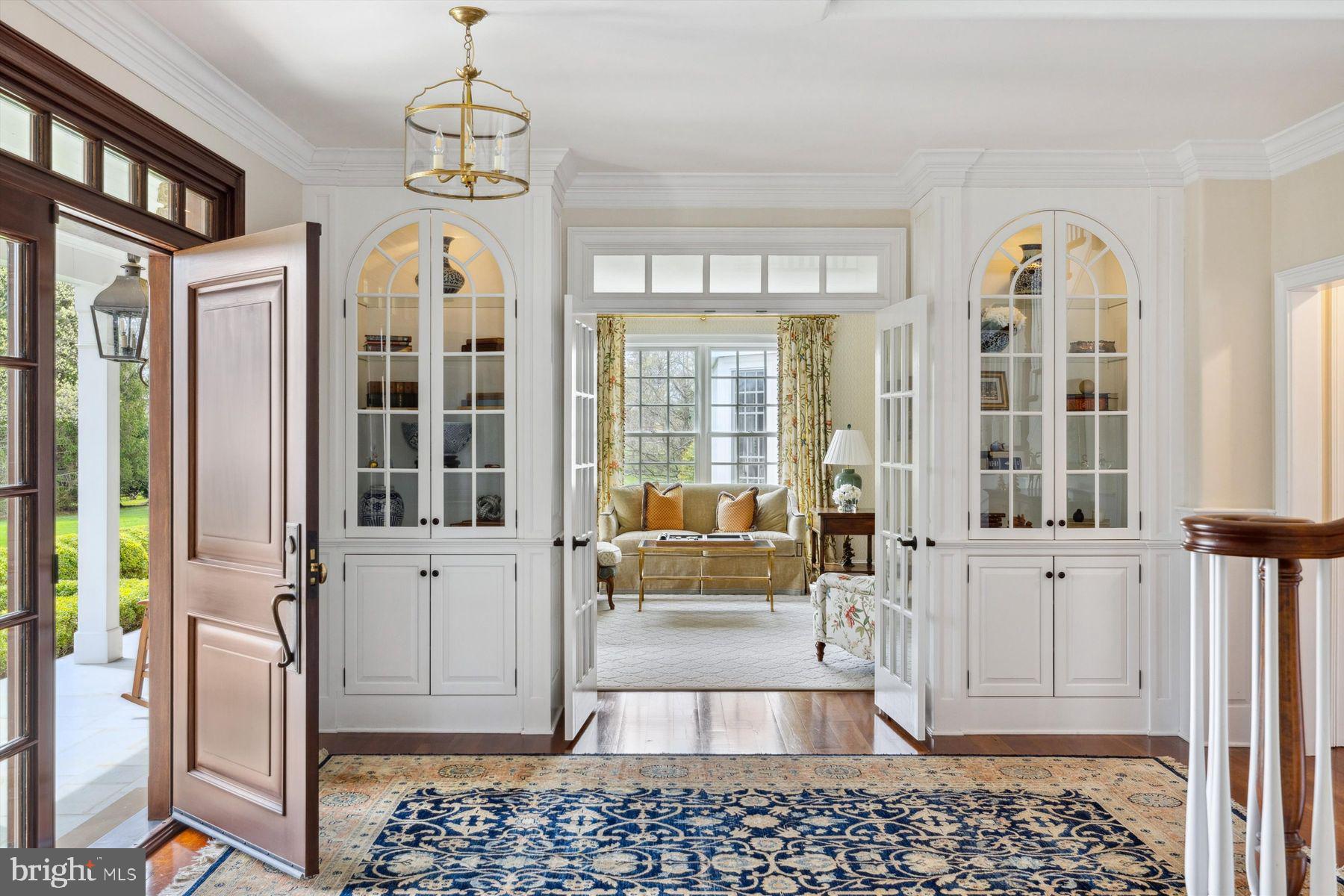 15 GREENBRIAR CIRCLE