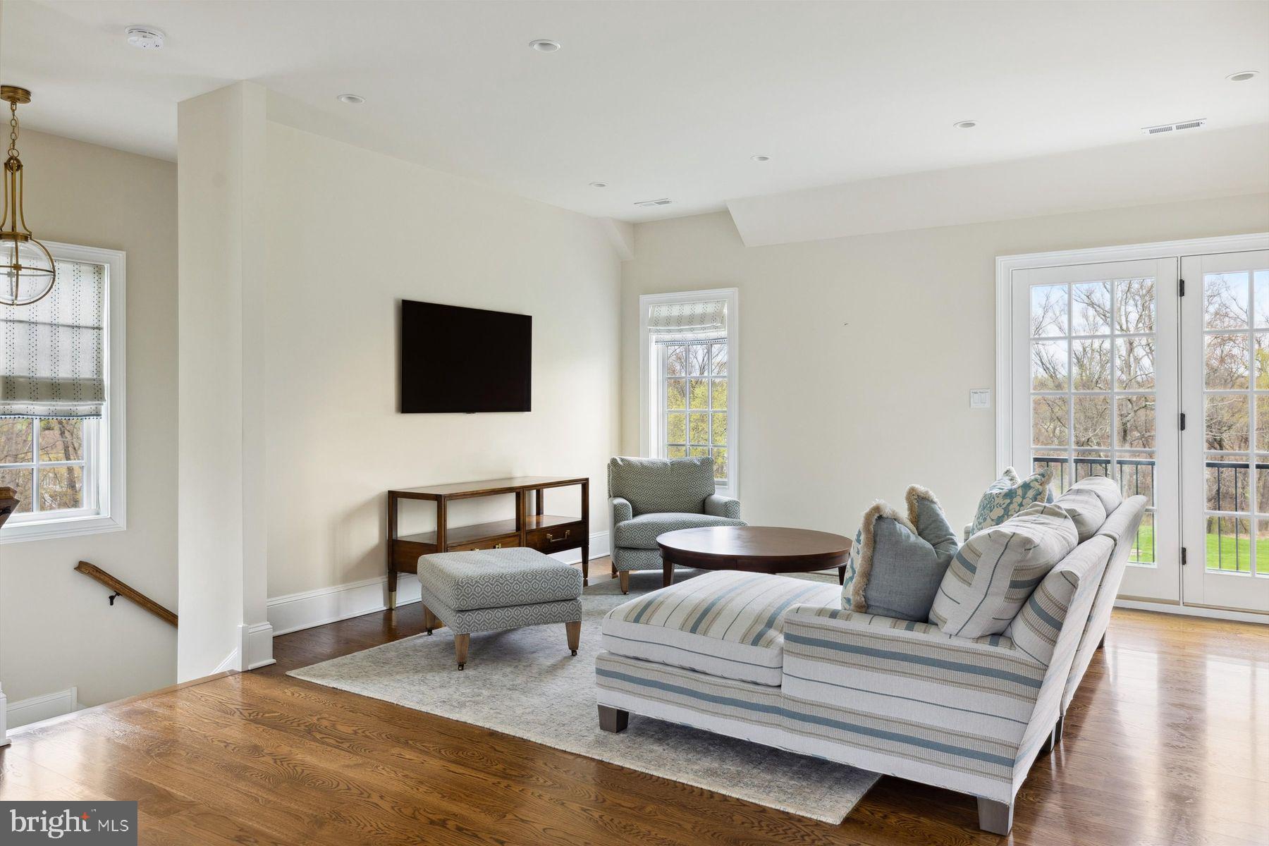 WEATHERFIELD - Residential