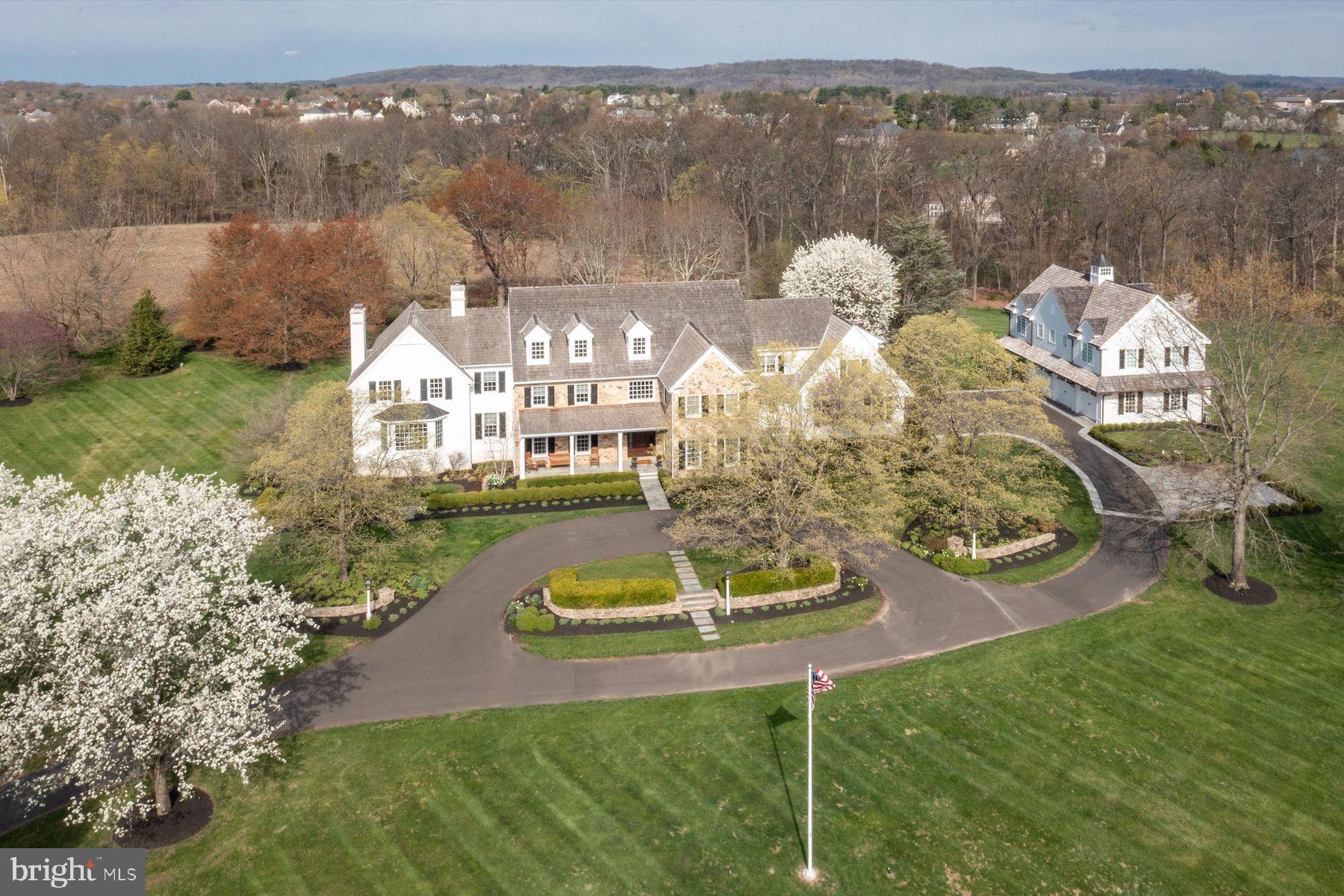 15 GREENBRIAR CIRCLE