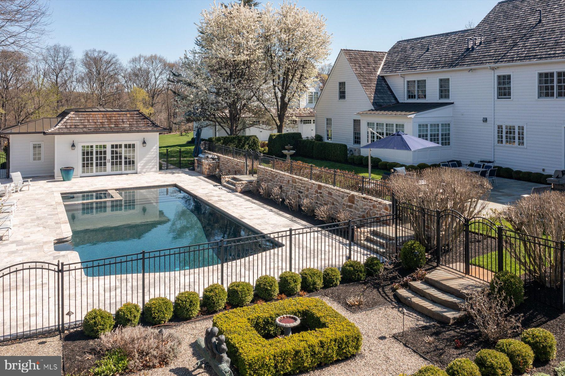 WEATHERFIELD - Residential