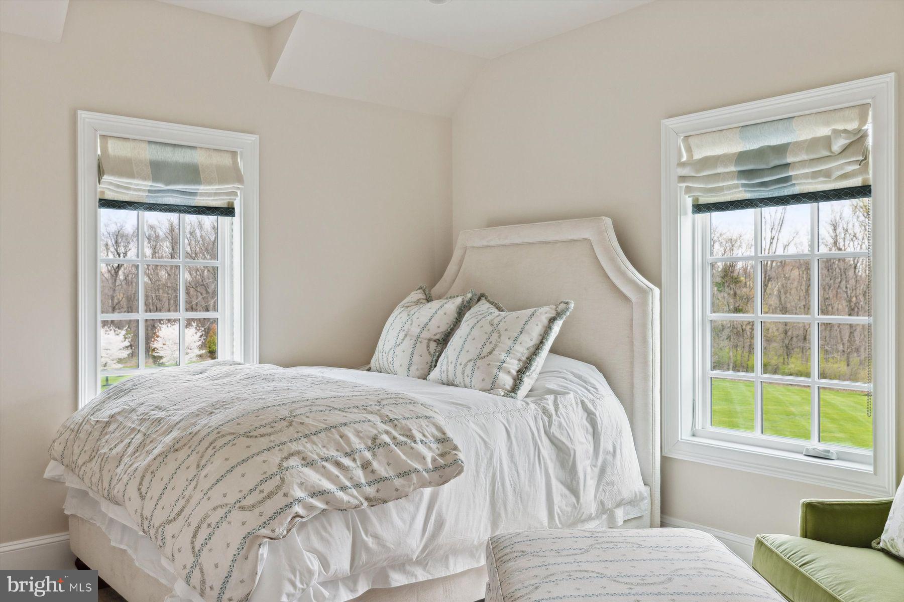 WEATHERFIELD - Residential