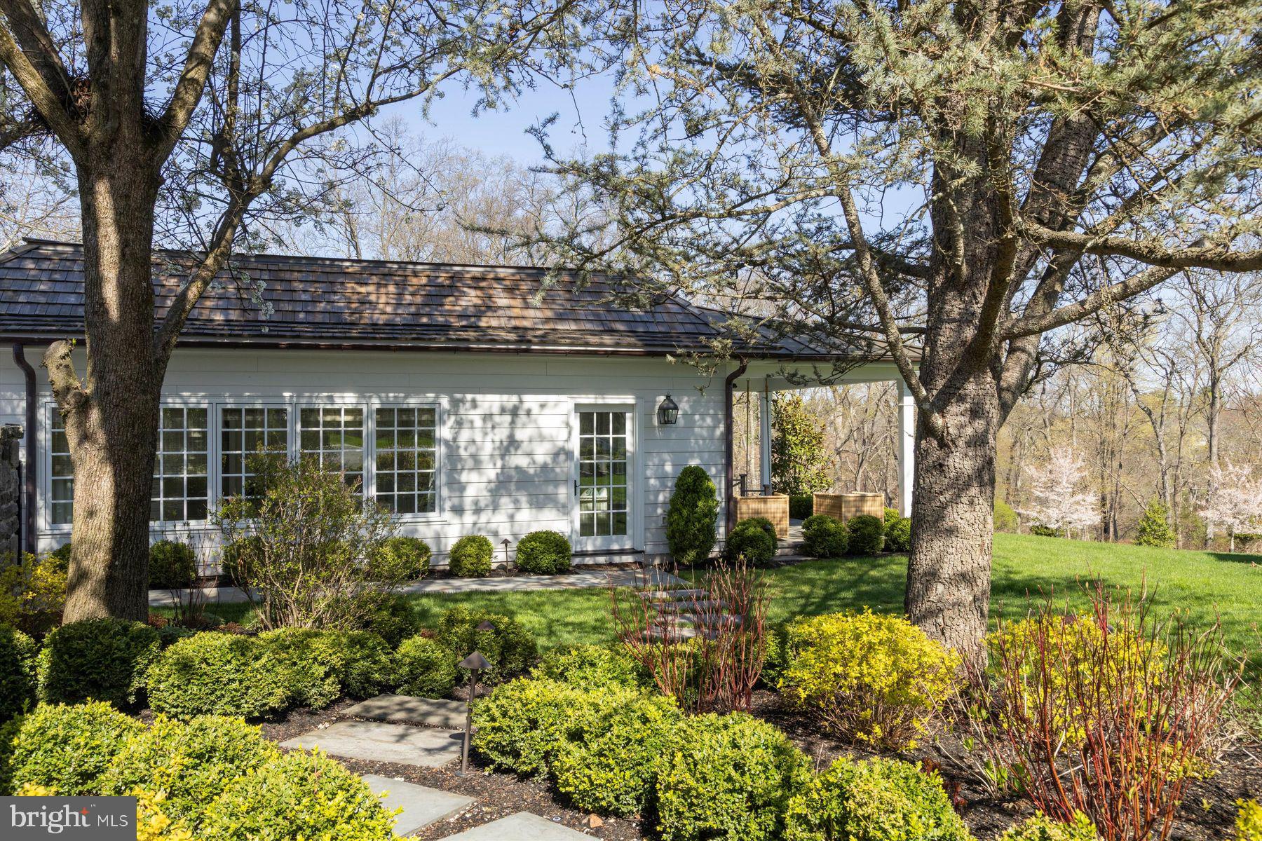 WEATHERFIELD - Residential