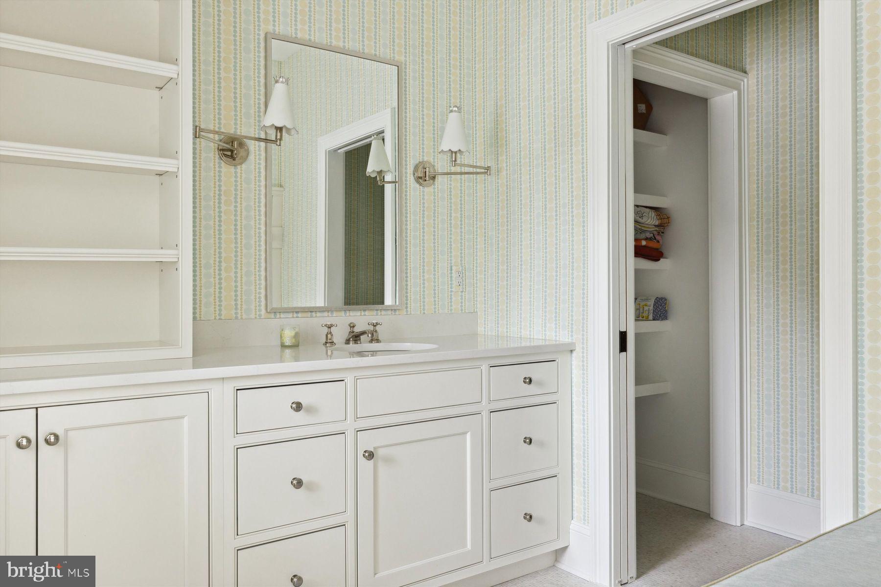 WEATHERFIELD - Residential