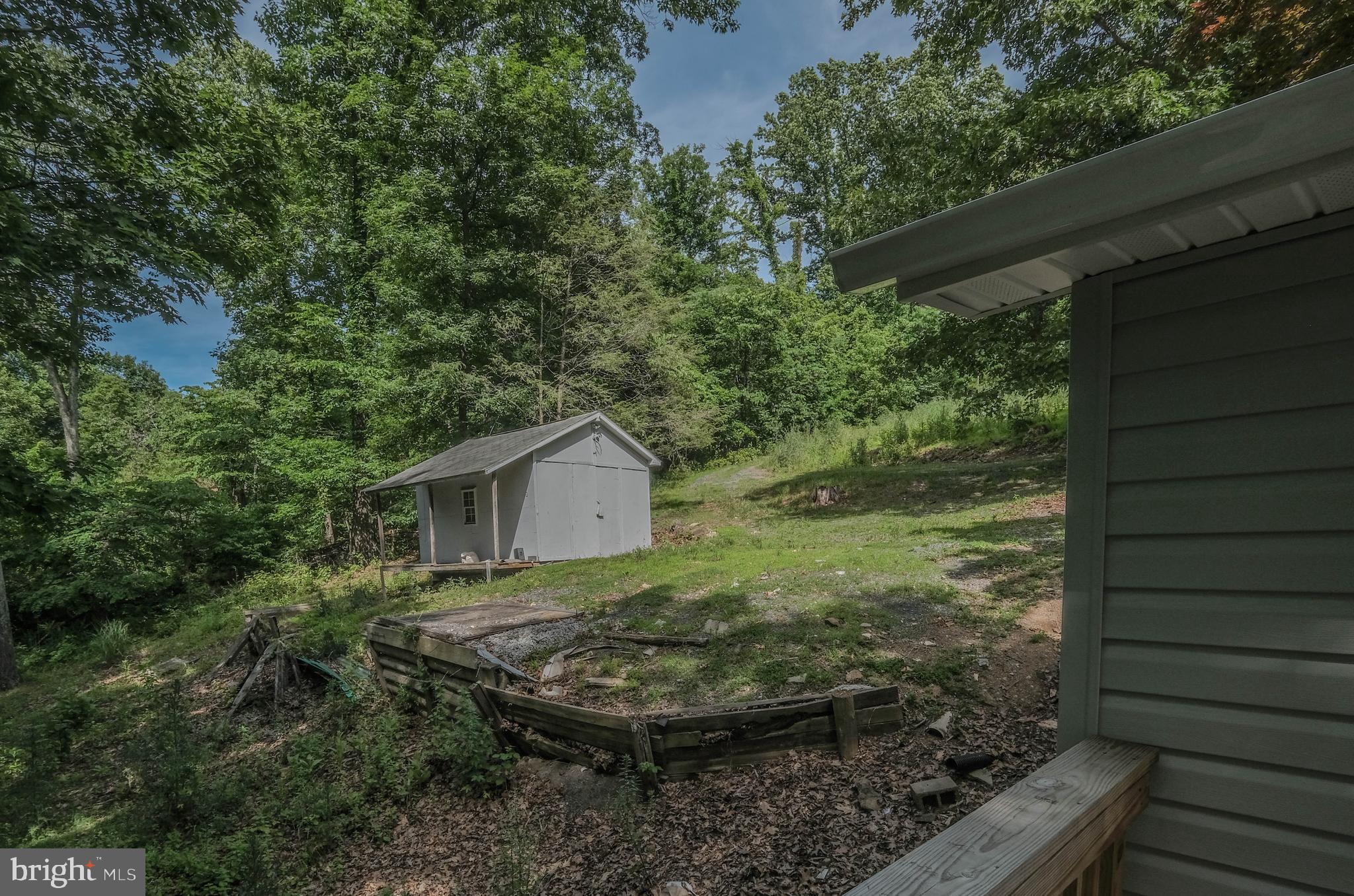 SKYLAND ESTATES - Residential