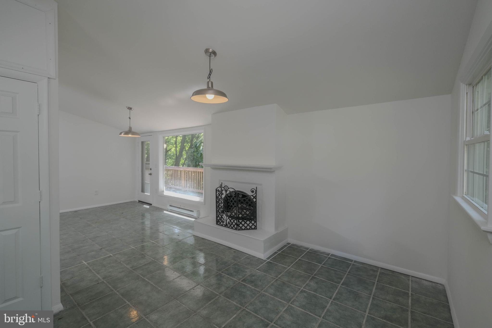 SKYLAND ESTATES - Residential