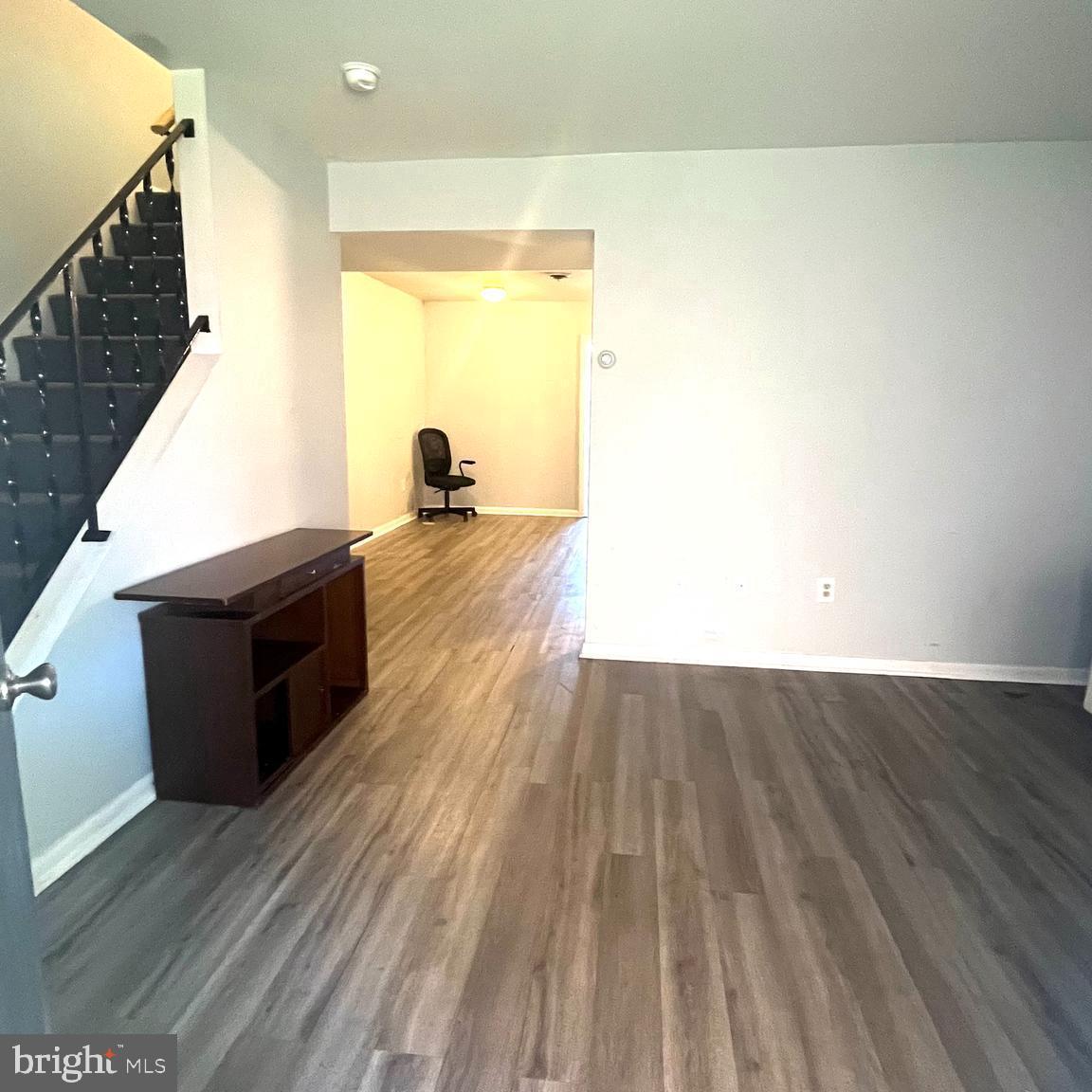 110 S BROADWAY R