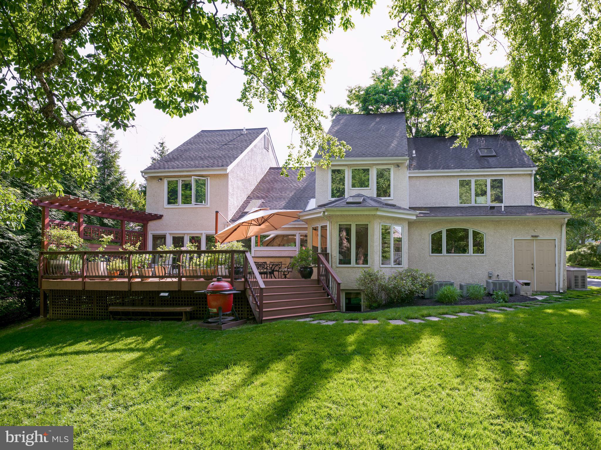 543 FOXGLOVE LANE