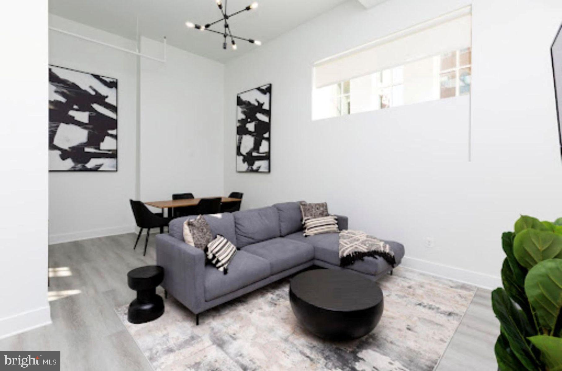 MOUNT VERNON PLACE HISTORIC DISTRICT - Residential Lease