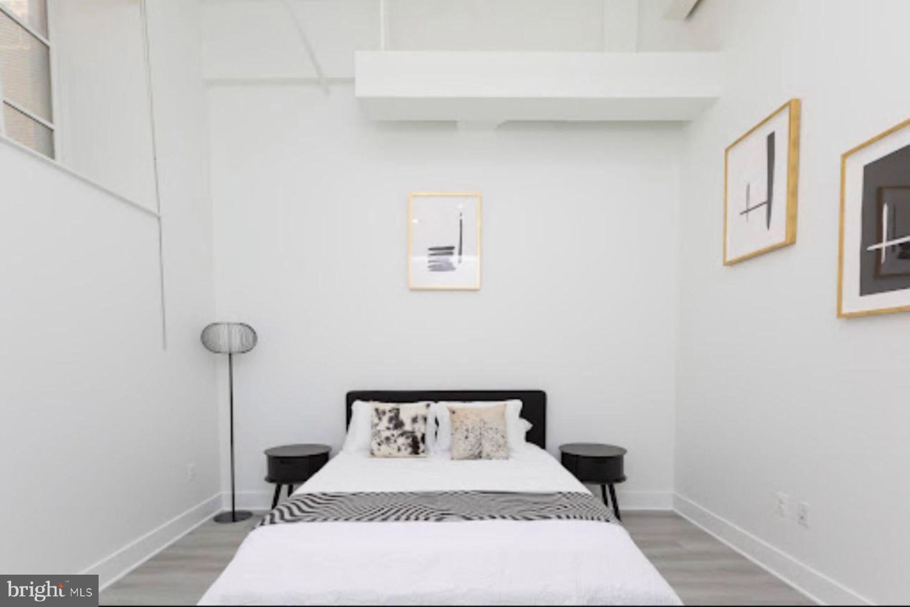 MOUNT VERNON PLACE HISTORIC DISTRICT - Residential Lease