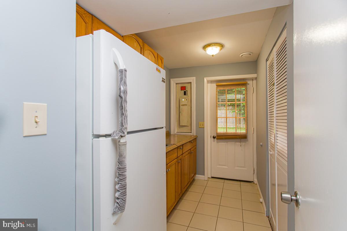 SOUTH ARLINGTON - Residential