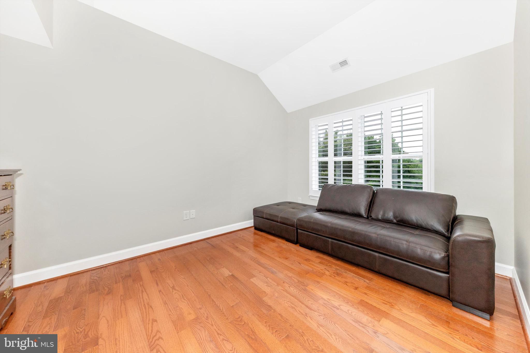 CRESS CREEK - Residential