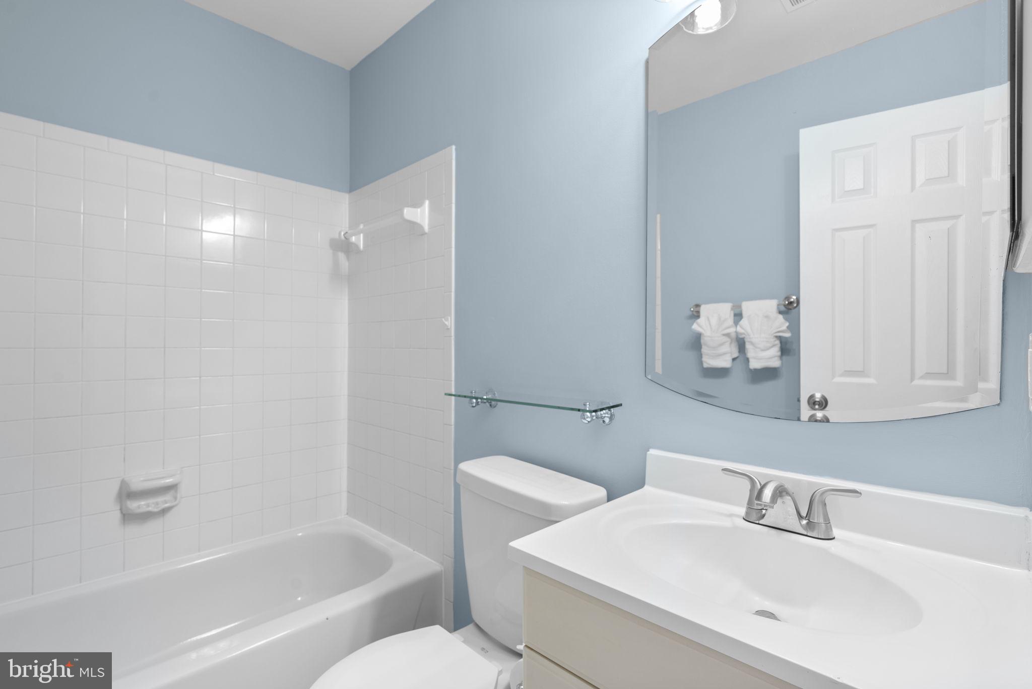 VALLEY STREAM ESTATES - Residential