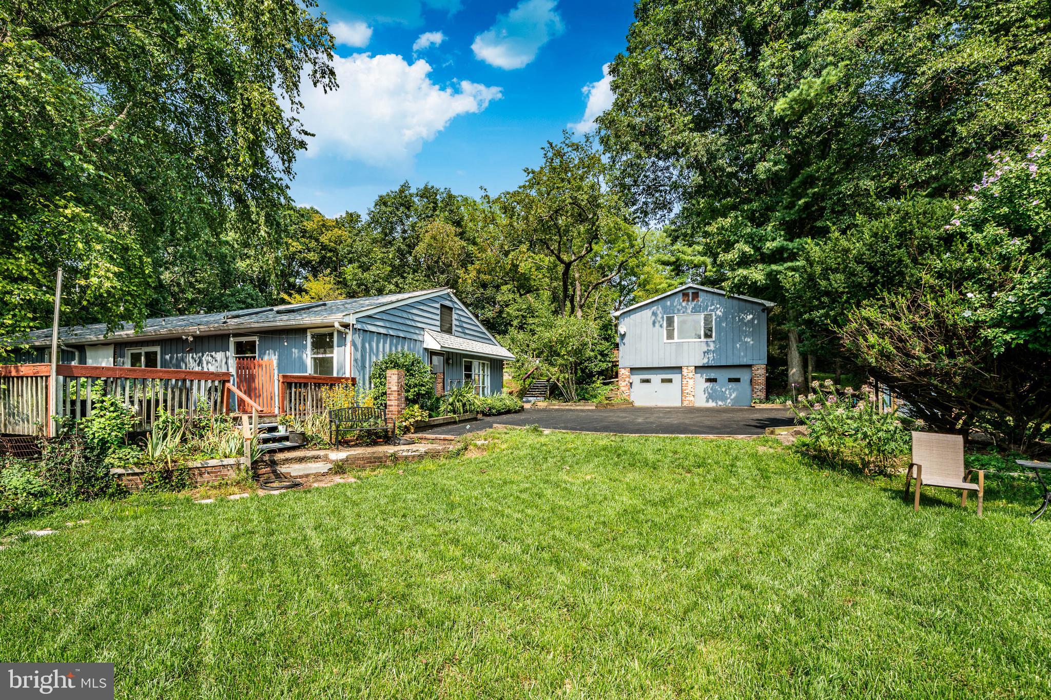 951 POTTSTOWN PIKE