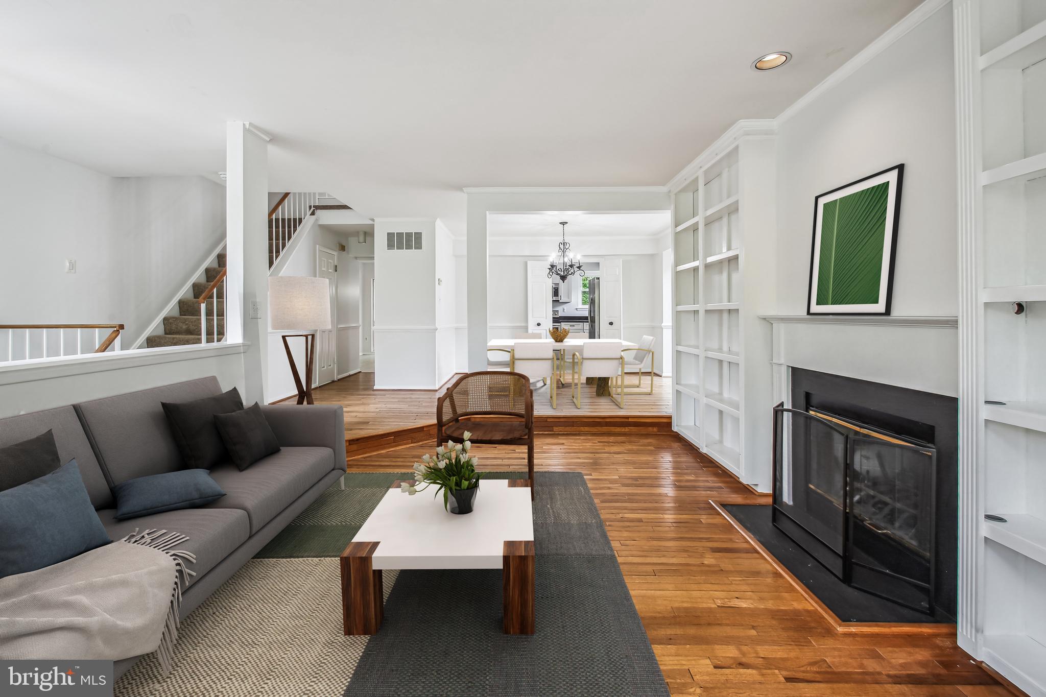 WOODLAND VILLAGE - Residential