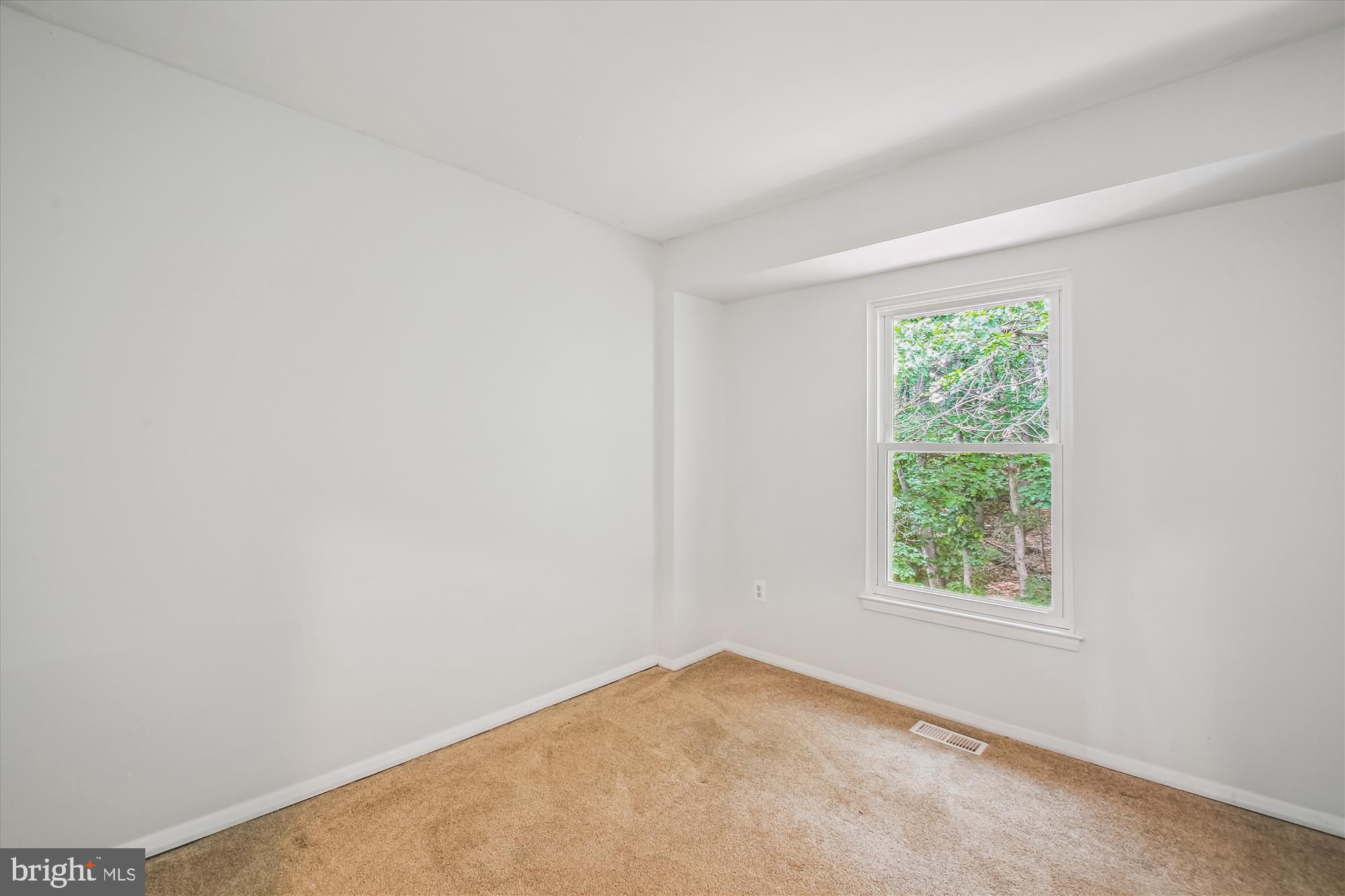 WOODLAND VILLAGE - Residential