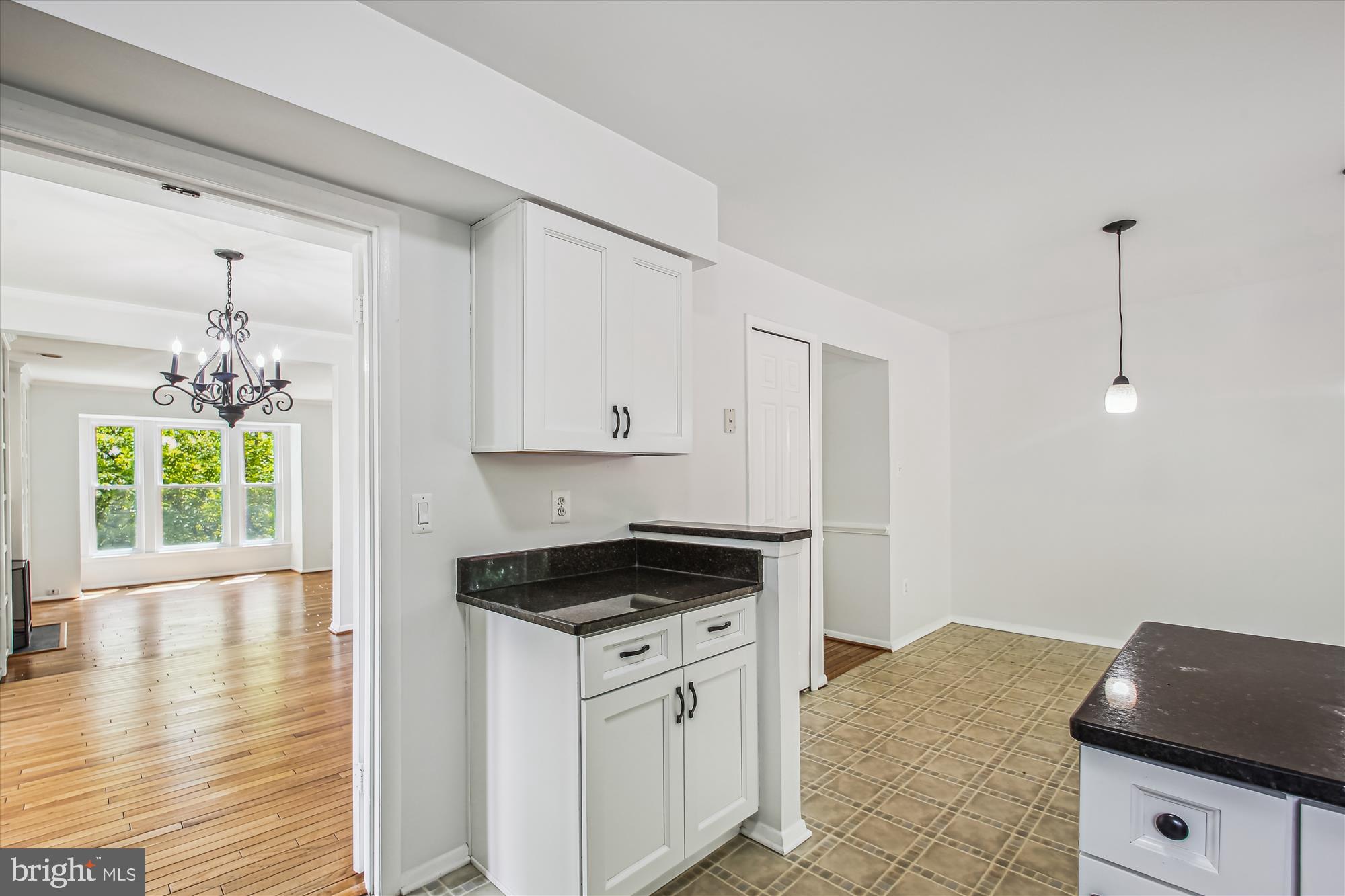 WOODLAND VILLAGE - Residential