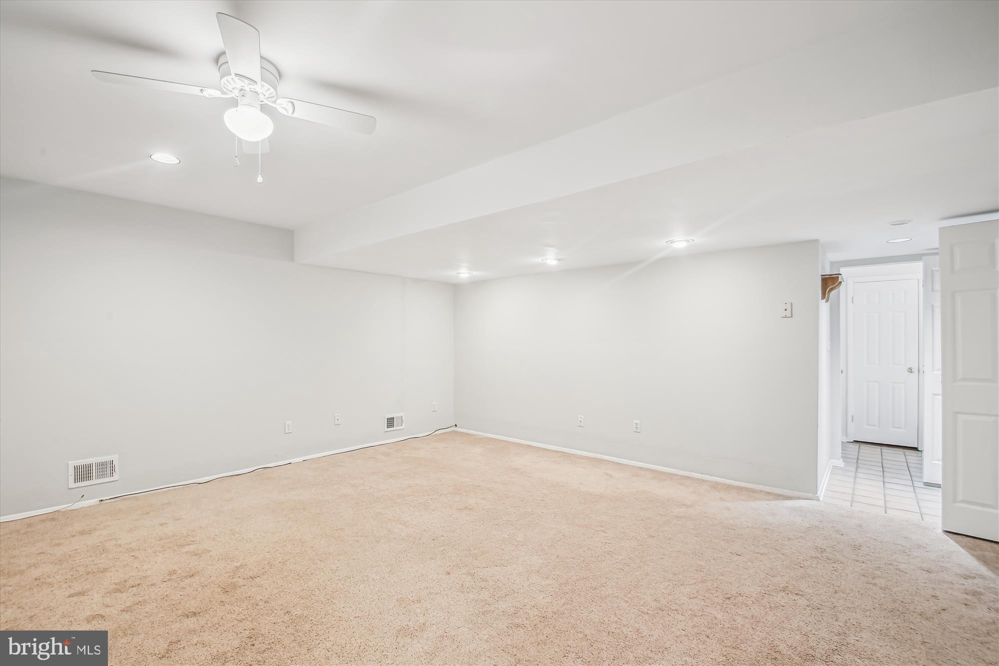 WOODLAND VILLAGE - Residential