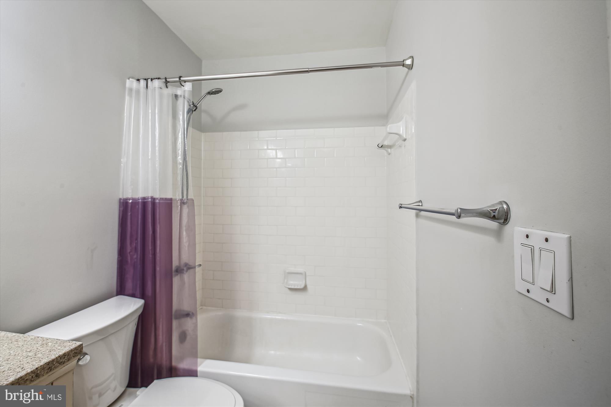 WOODLAND VILLAGE - Residential