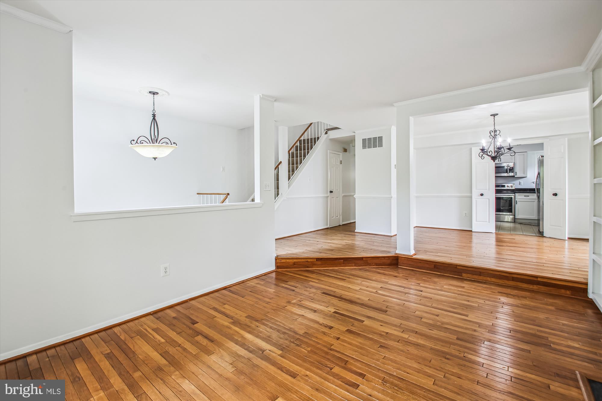 WOODLAND VILLAGE - Residential