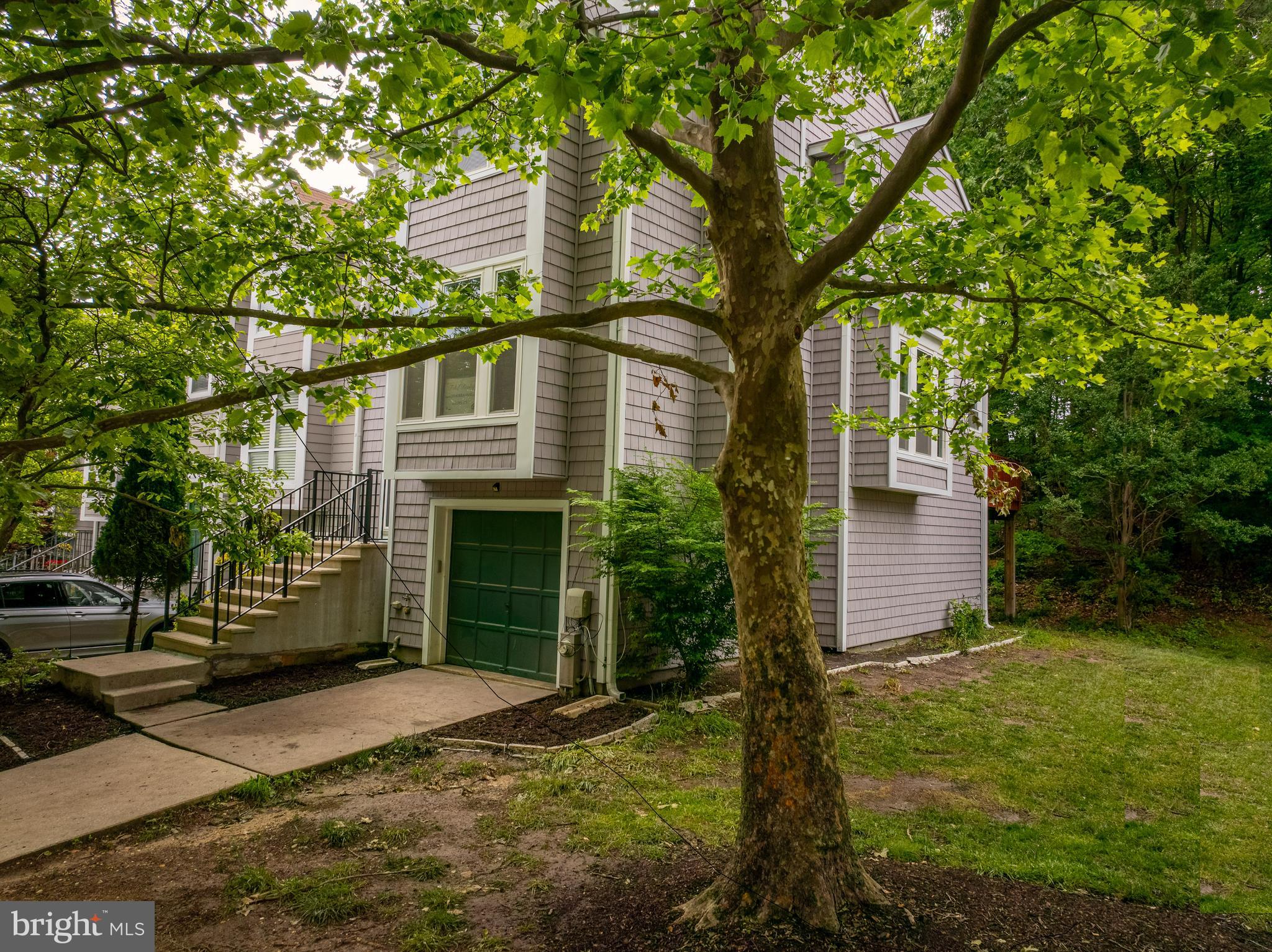 WOODLAND VILLAGE - Residential