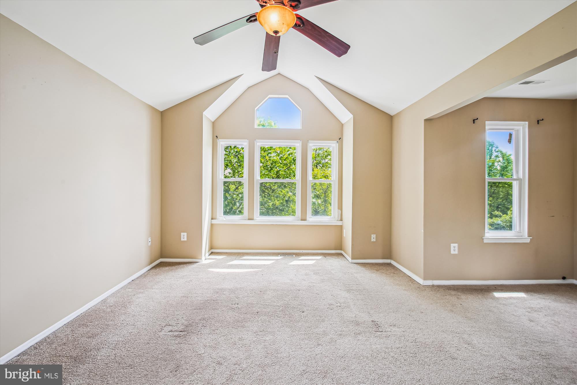 WOODLAND VILLAGE - Residential