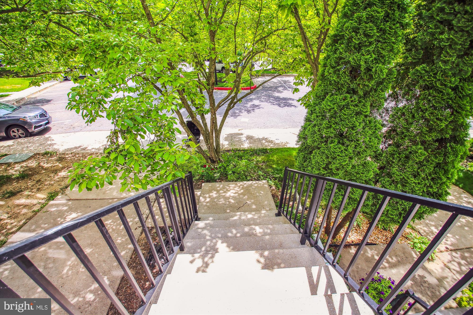 WOODLAND VILLAGE - Residential