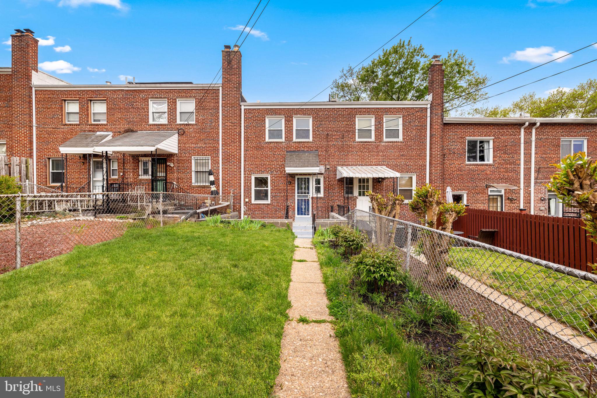 BROOKLAND - Residential