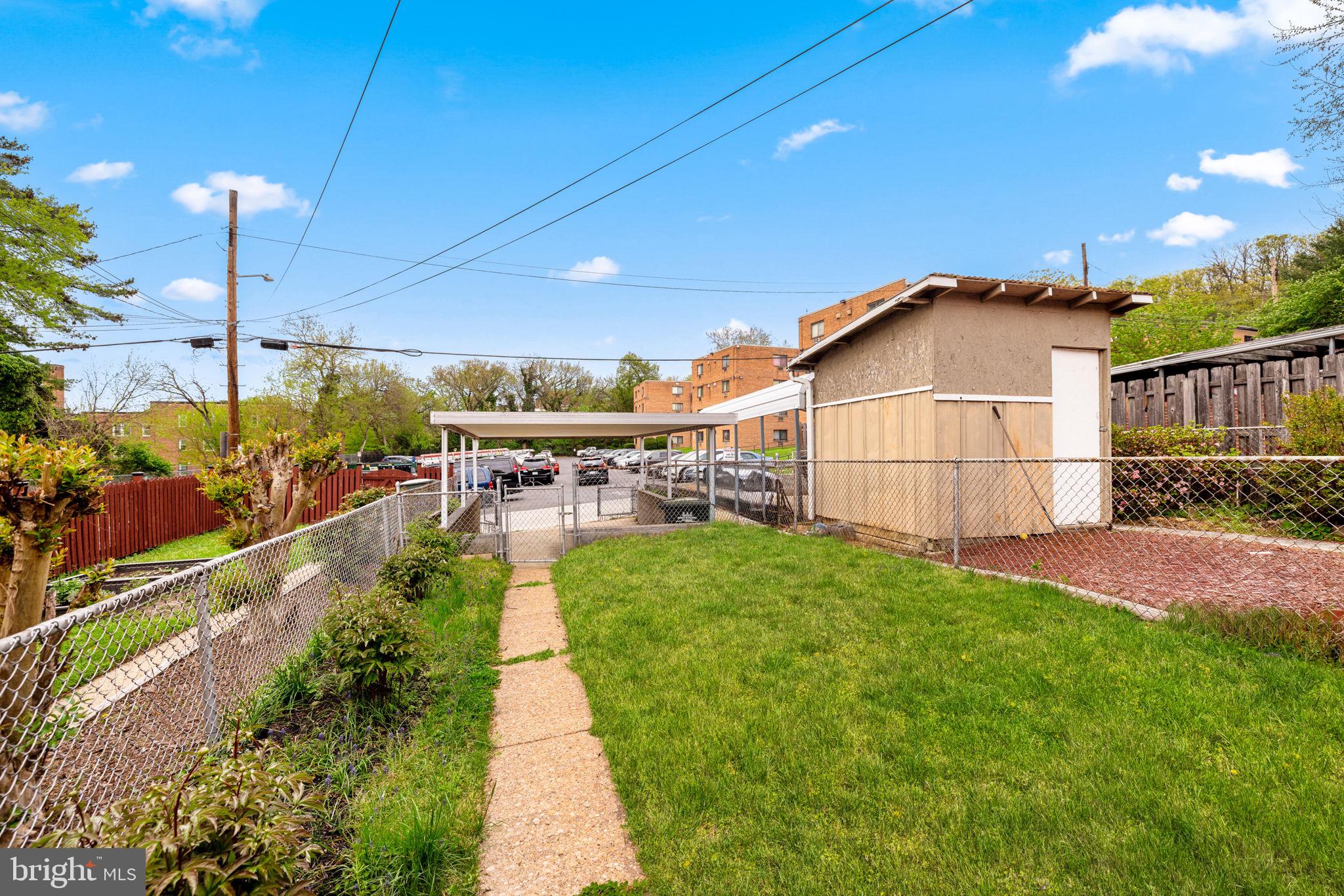 BROOKLAND - Residential