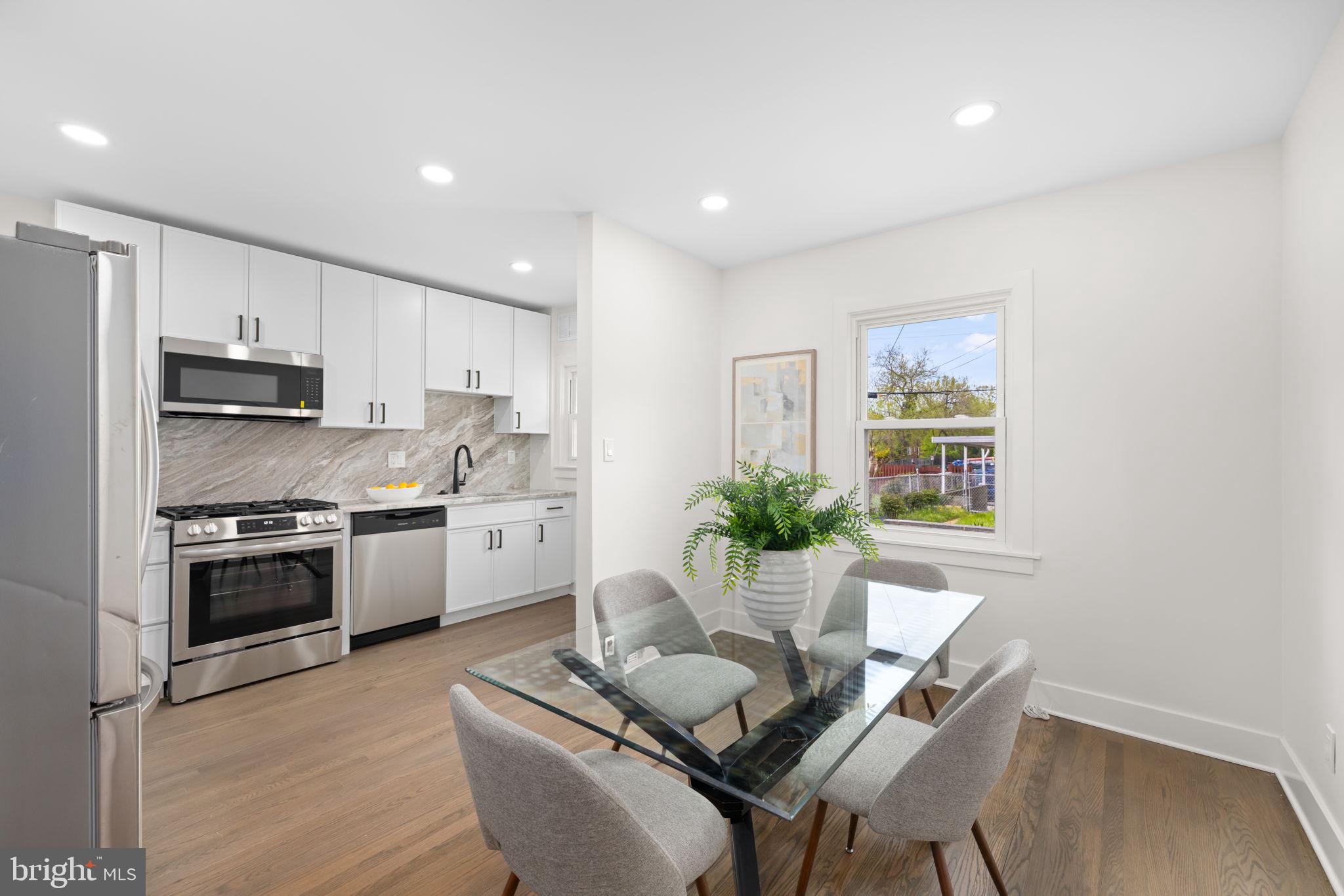 BROOKLAND - Residential