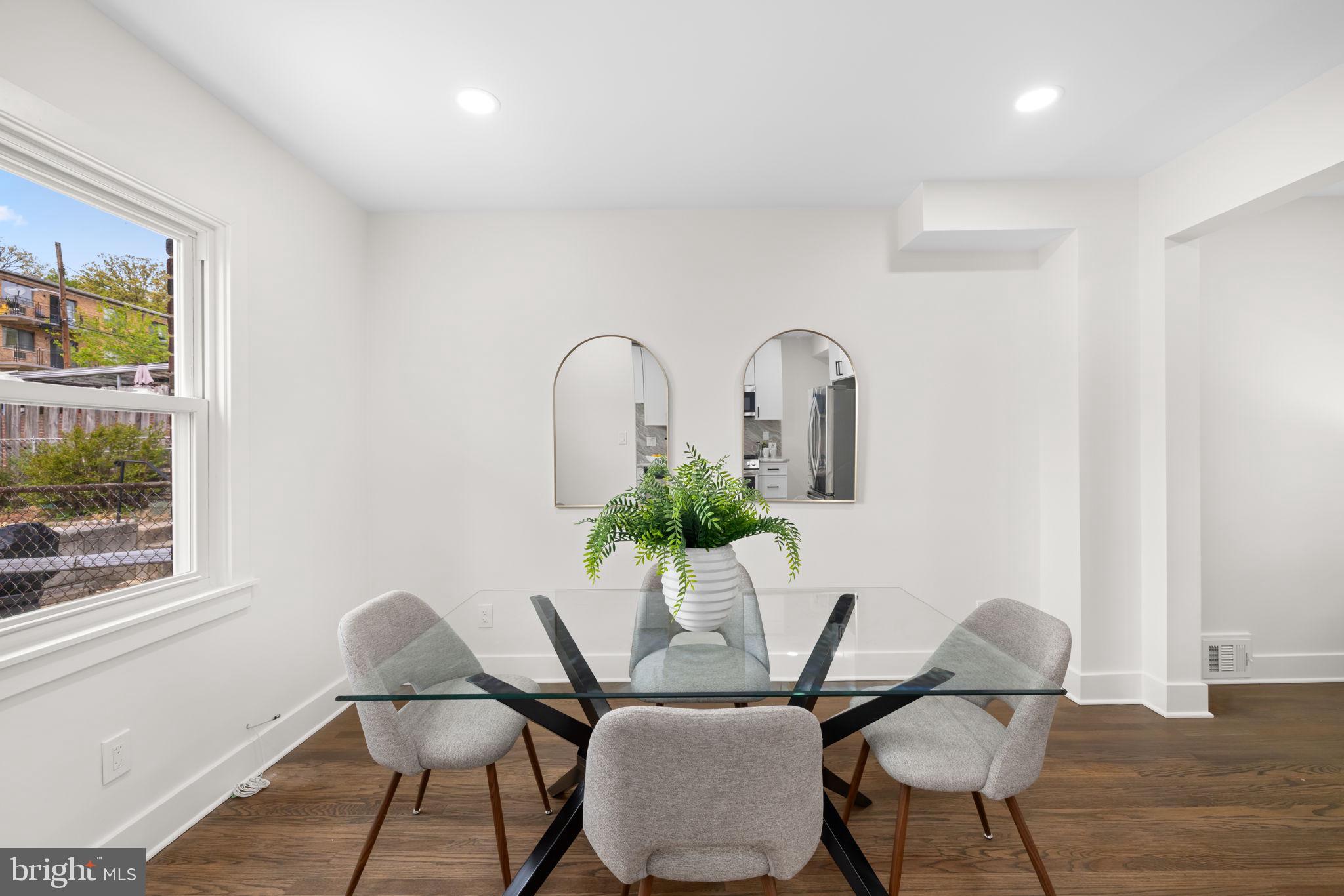 BROOKLAND - Residential