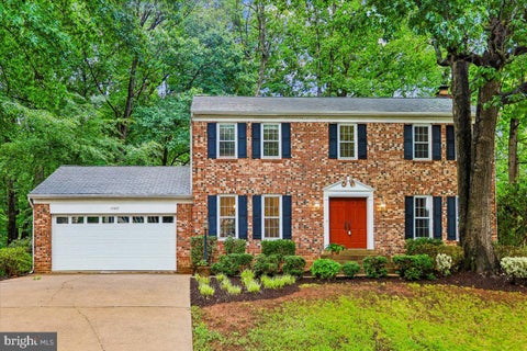 Photo of 15427 Skyline Drive, DUMFRIES, VA 22025 (MLS # VAPW2123196)