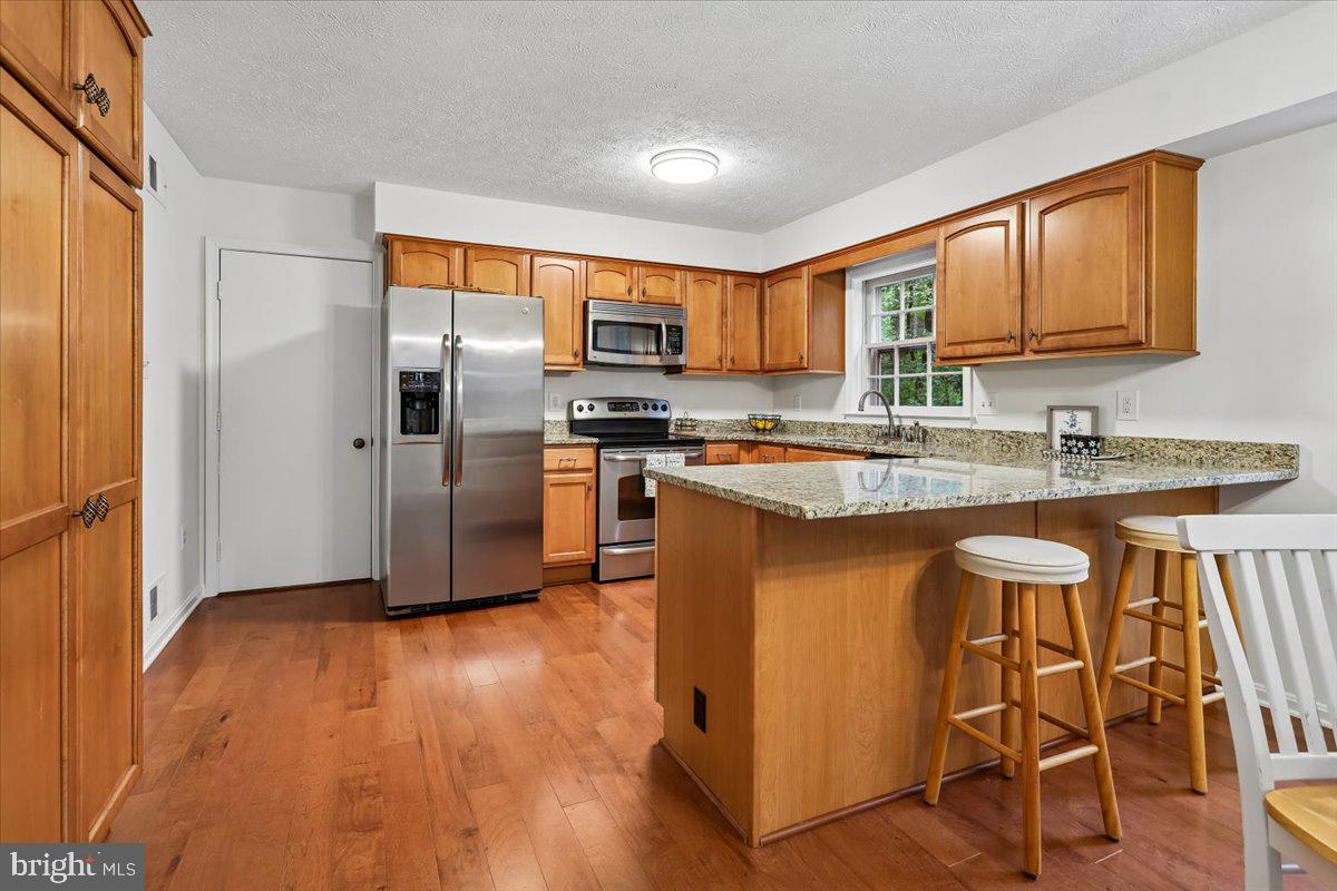15427 SKYLINE DRIVE