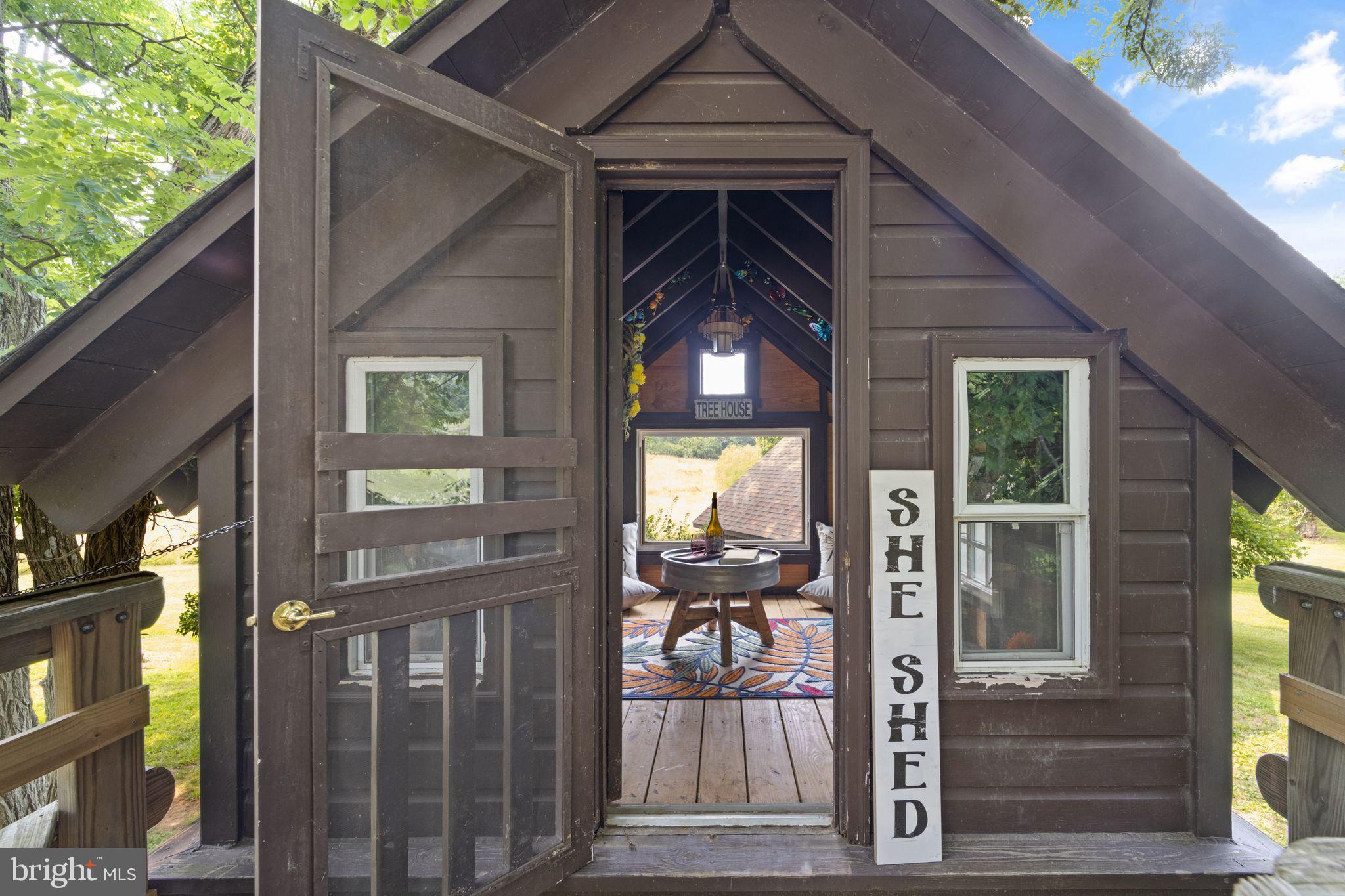 LOUDOUN - Residential