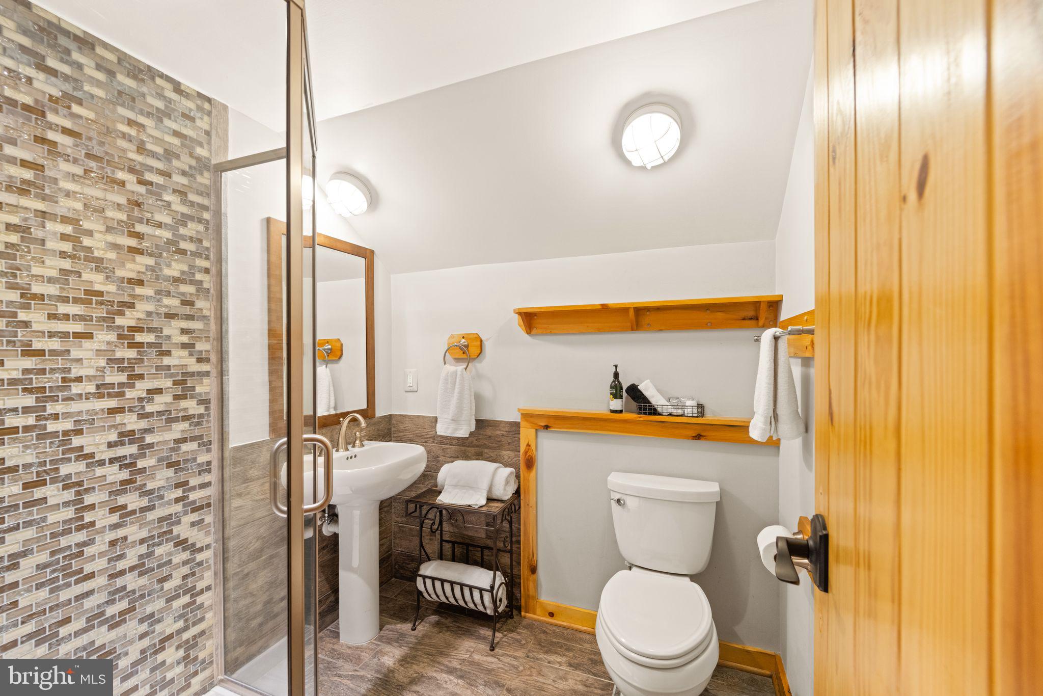 LOUDOUN - Residential