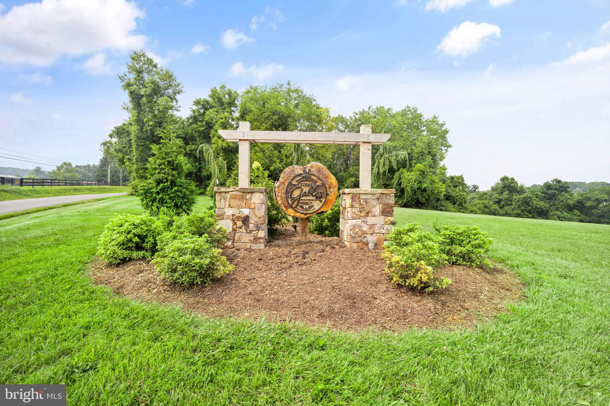 LOUDOUN - Residential