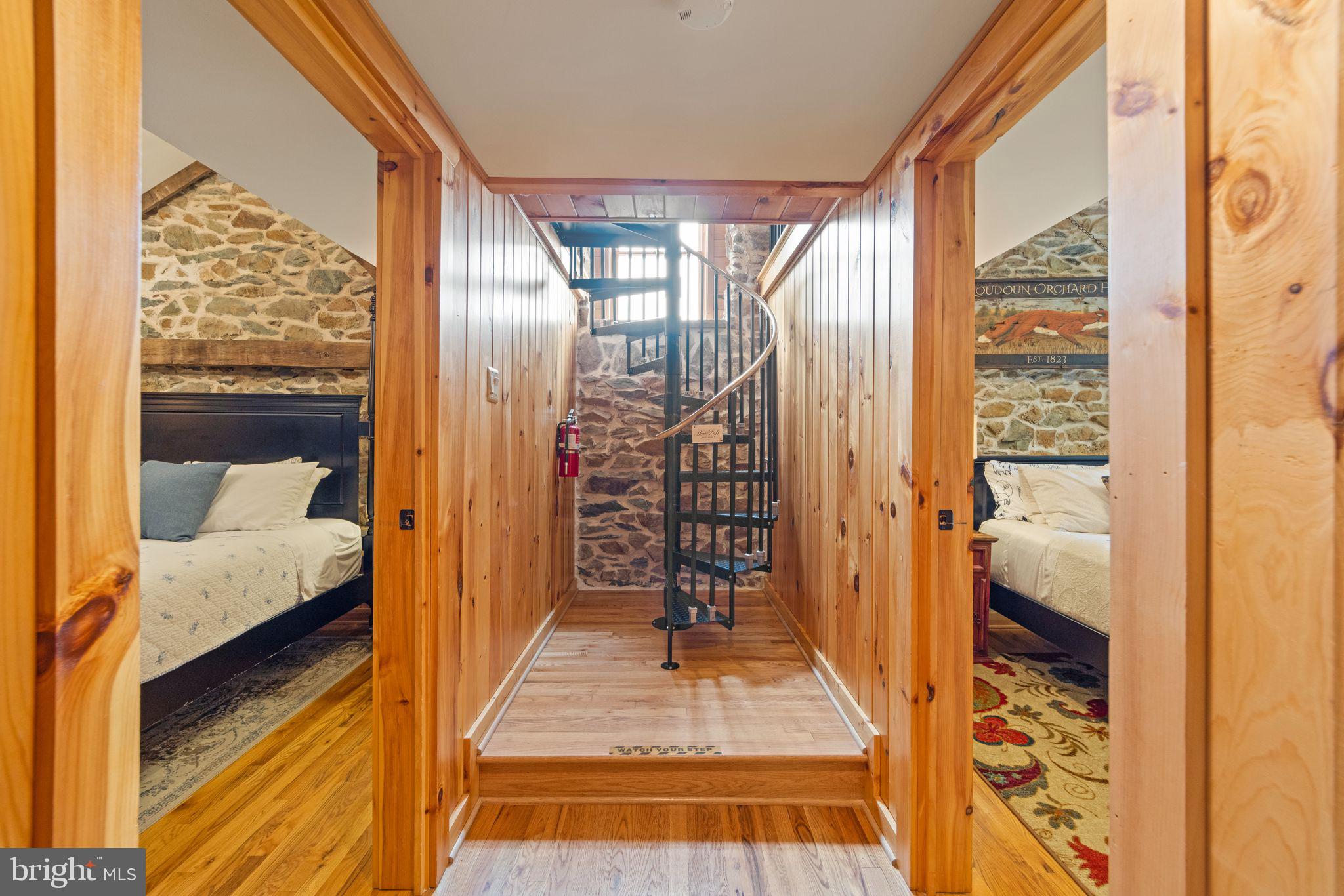 LOUDOUN - Residential