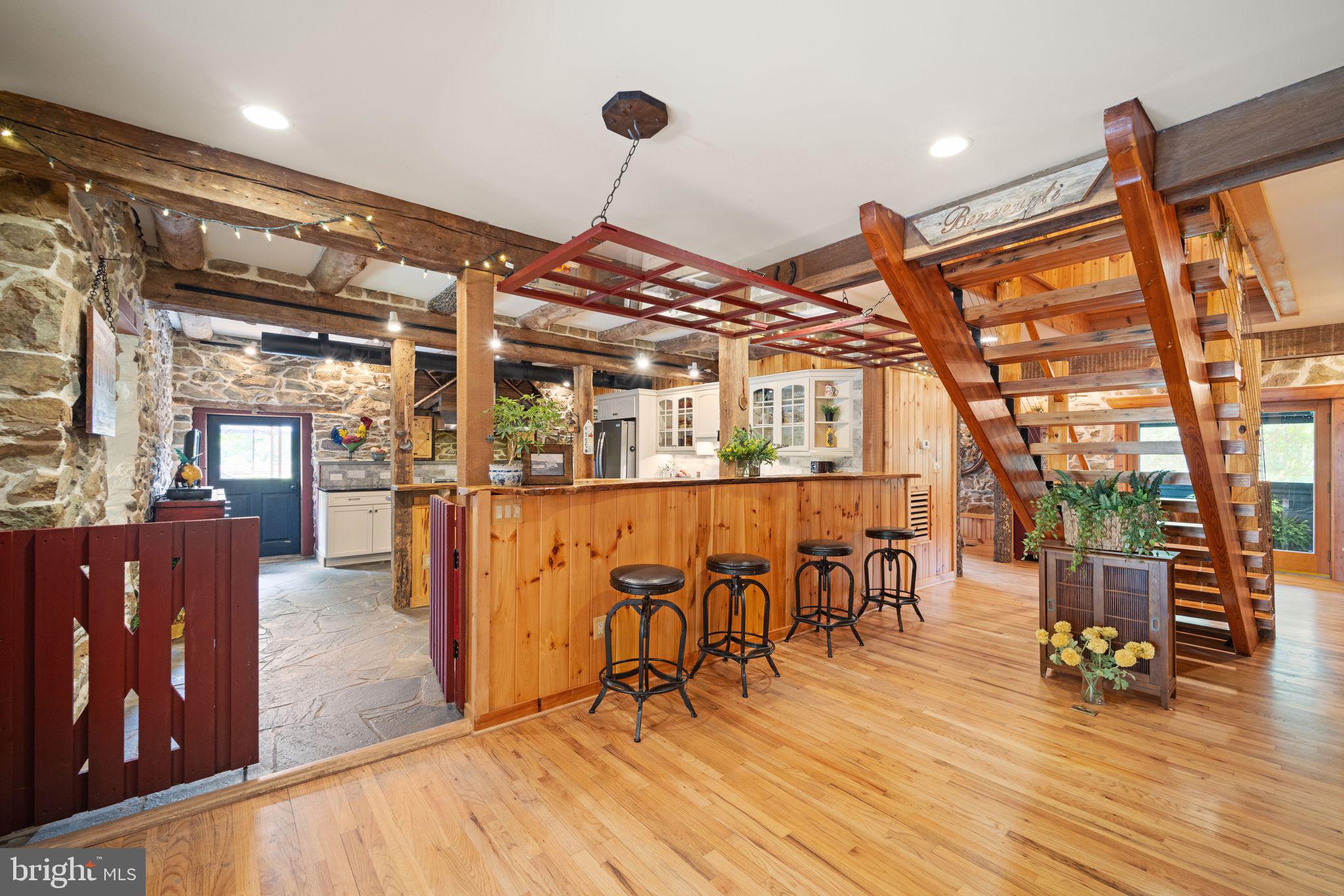 LOUDOUN - Residential