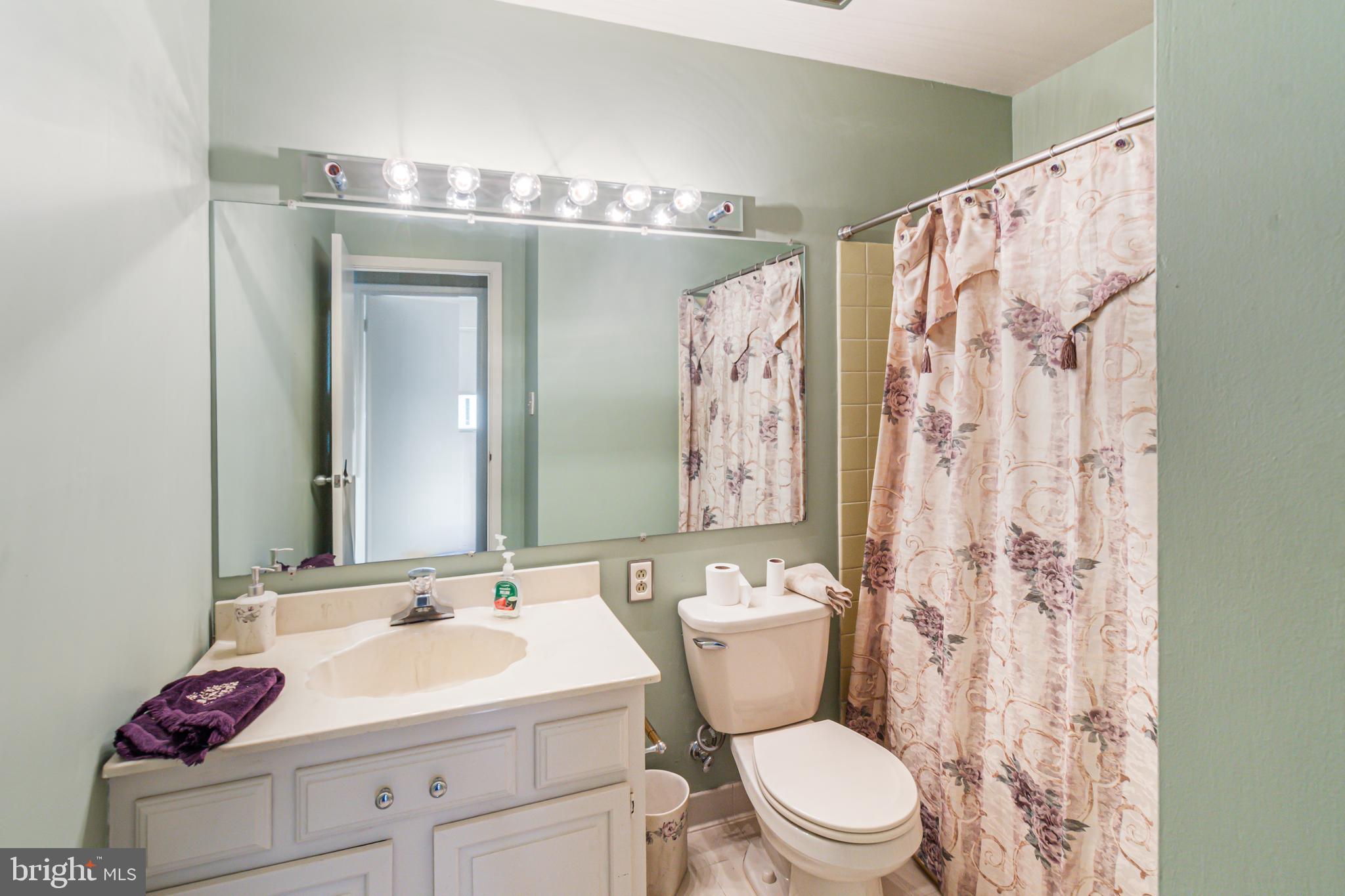 KENILWORTH AT BELAIR - Residential