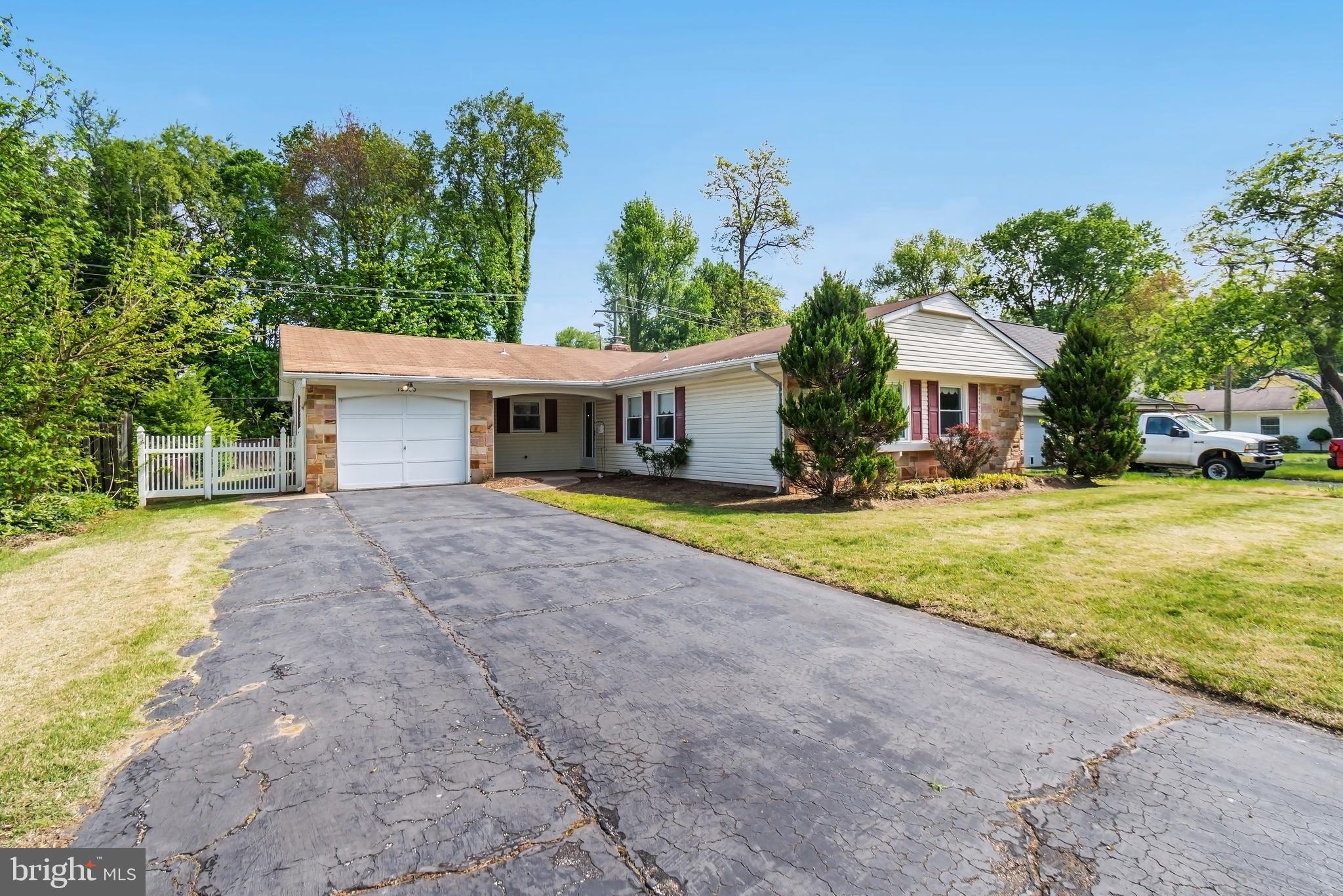 KENILWORTH AT BELAIR - Residential