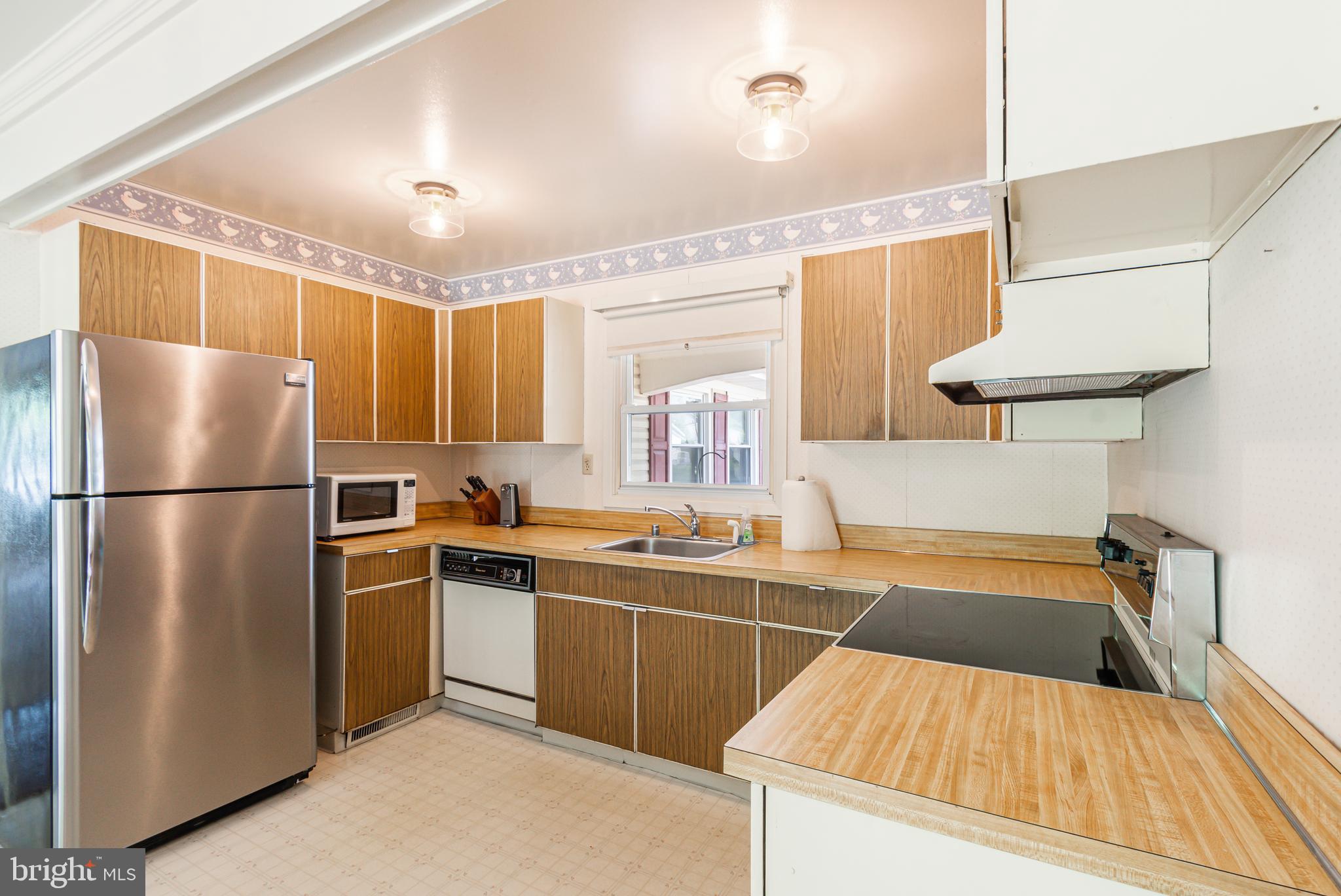 KENILWORTH AT BELAIR - Residential