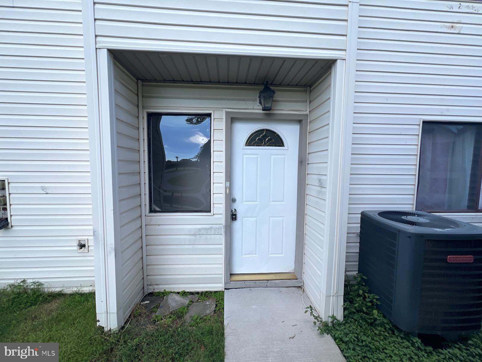 1709 CRIMSON TREE WAY D 5D