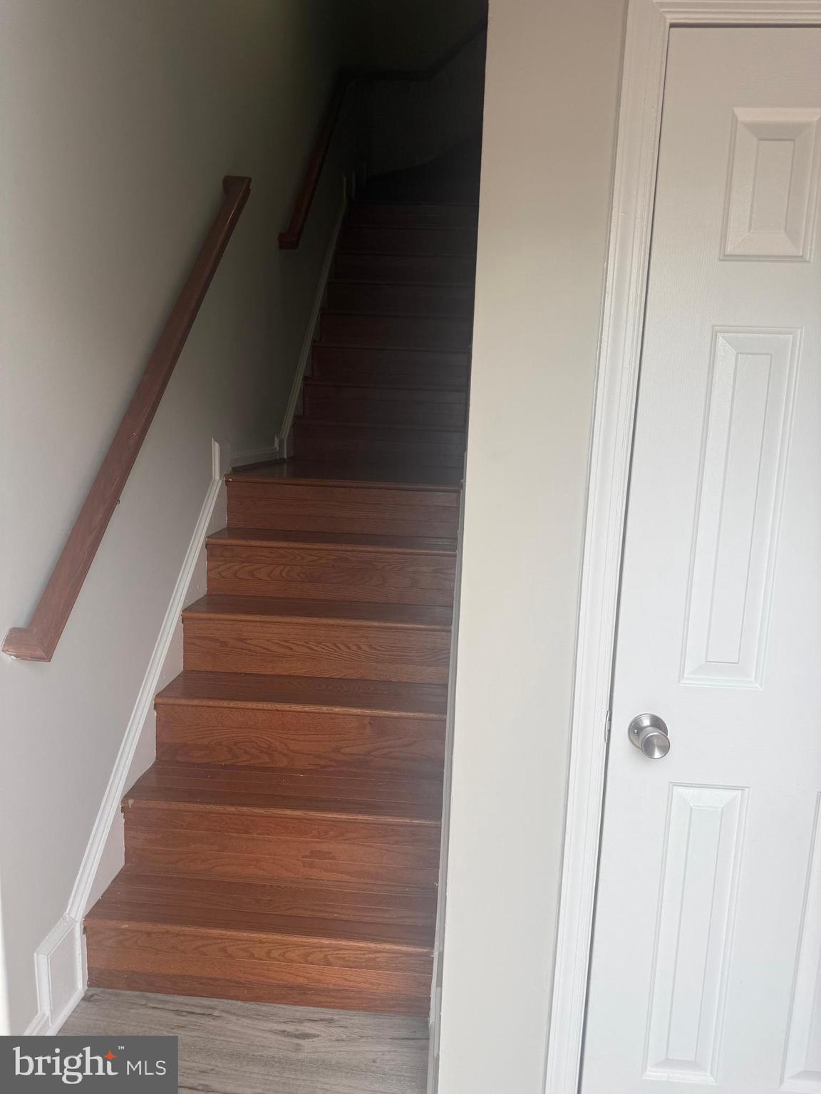 APPLEGATE CONDO - Residential