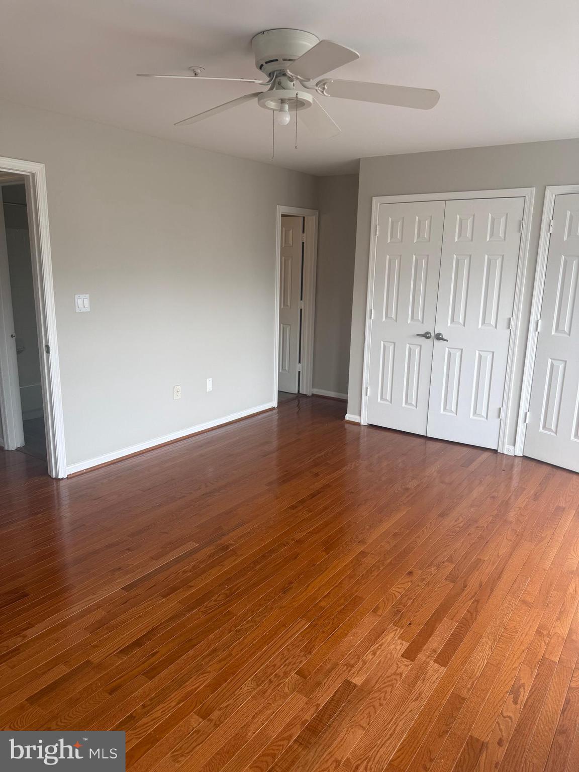 APPLEGATE CONDO - Residential