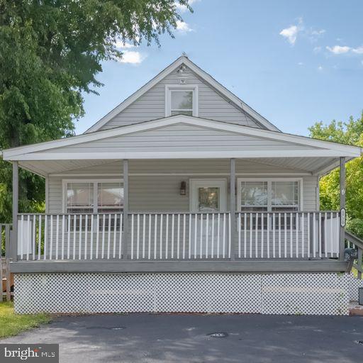 AGENTS! Please read the agent remarks section before scheduling a showing. This house is now beautifully renovated with a large 14x22 Edition in the rear of Home. This Home also features an oversized 25x30 garage with a 10 foot high door opening. New Kitchen, updated lower level. Some items to be completed prior to closing. Pictures are old to be updated soon.