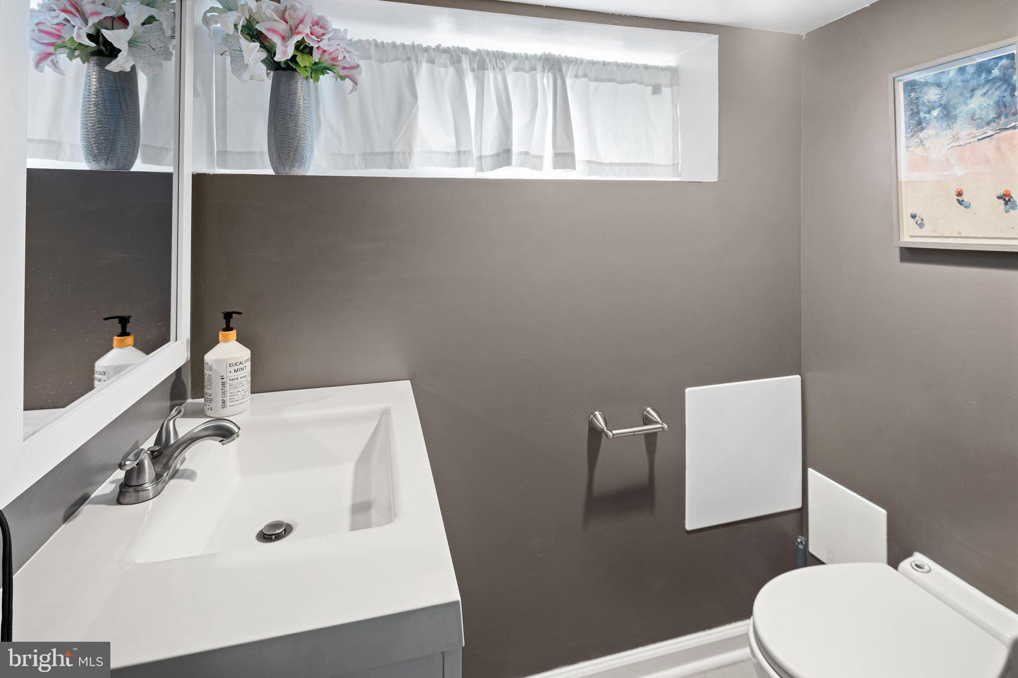 GIRARD ESTATES - Residential