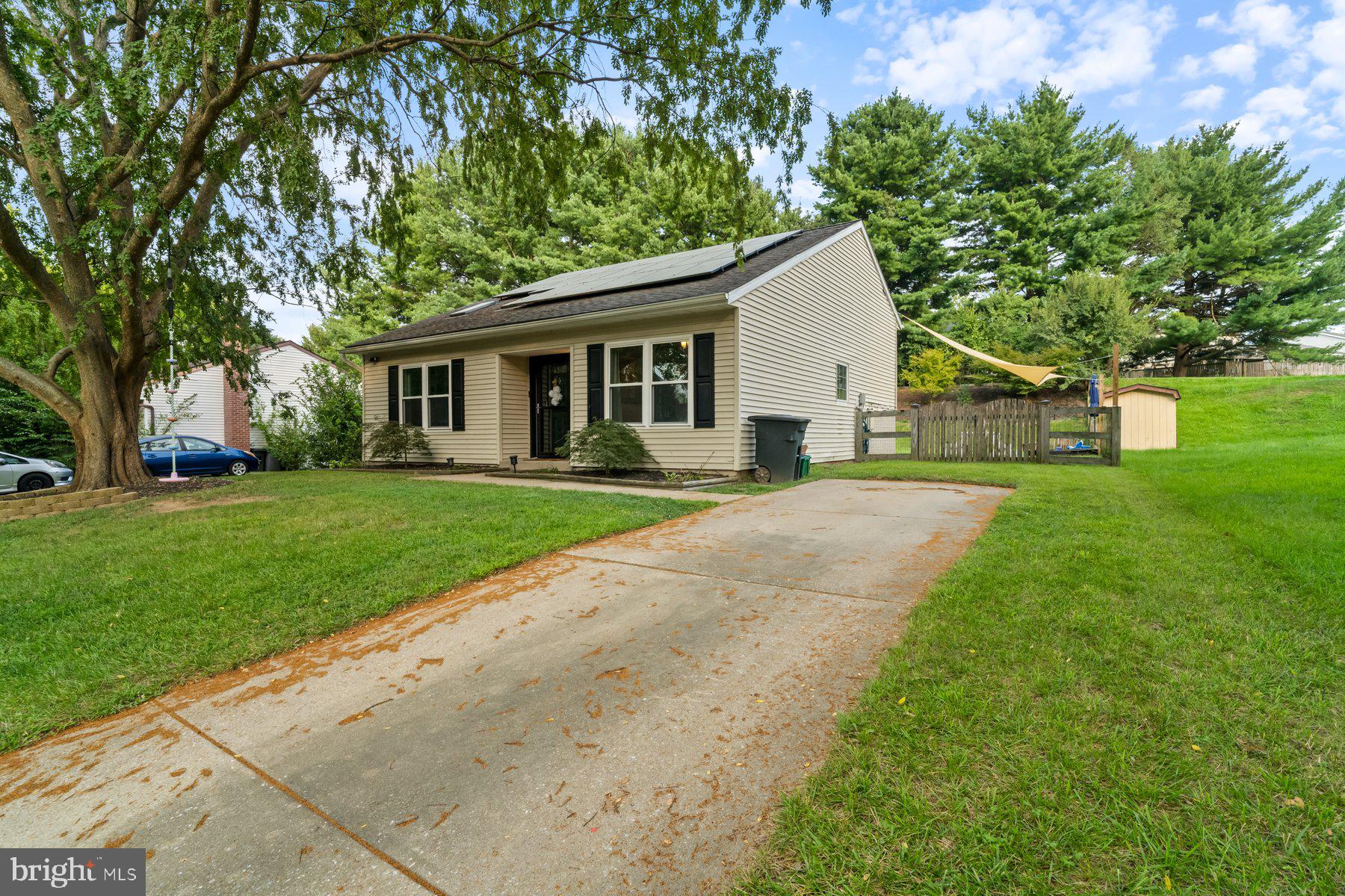 225 STACY LEE DRIVE