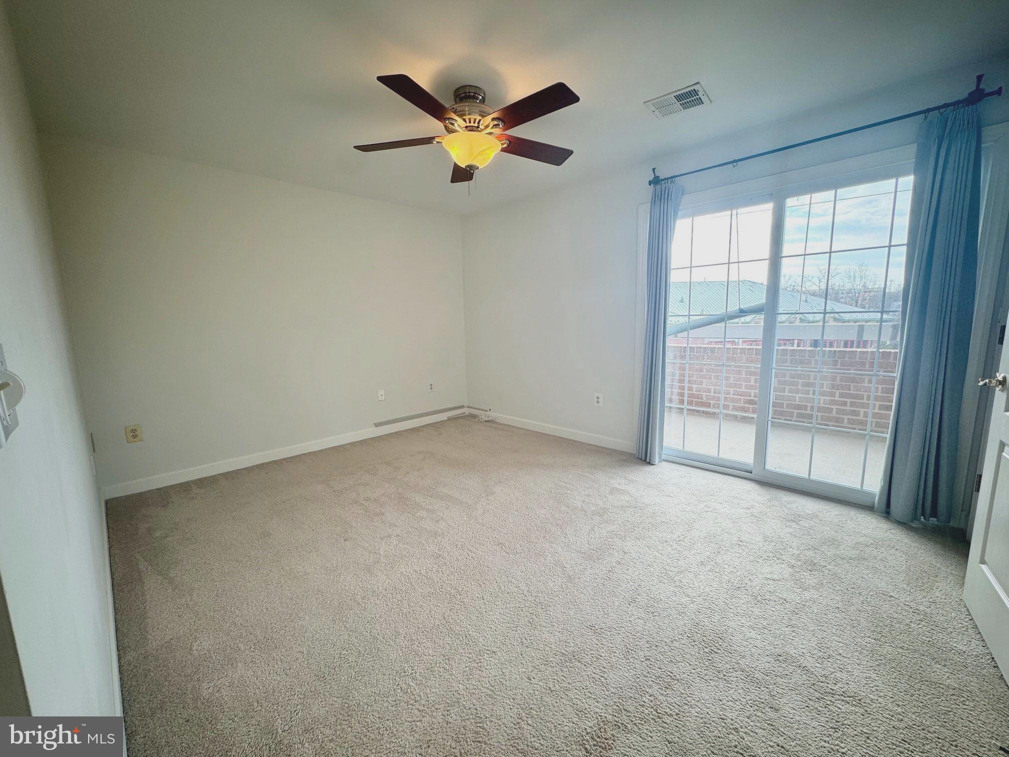 FALLS STATION - Residential Lease