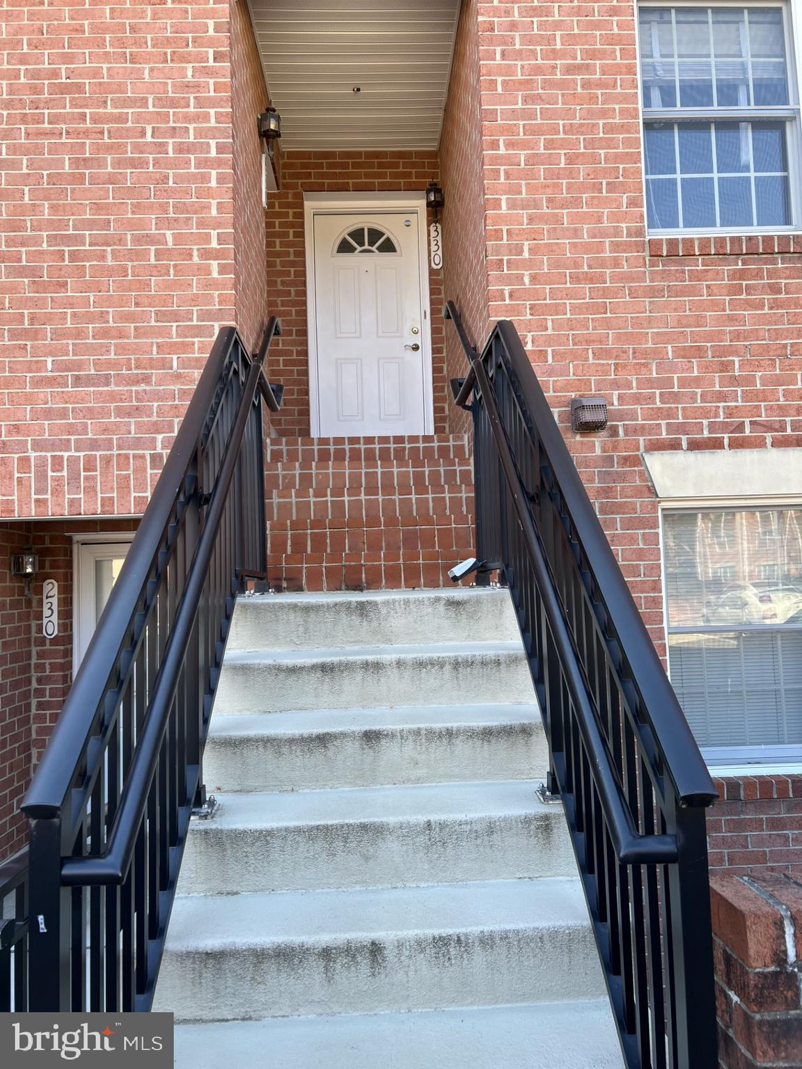 FALLS STATION - Residential Lease