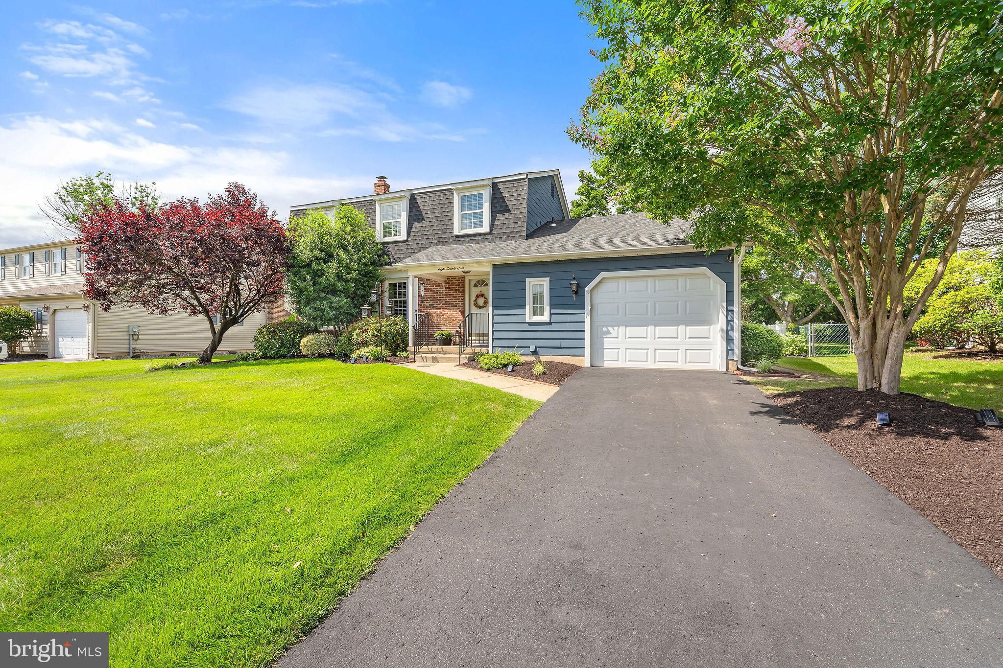 829 COTSWOLD ROAD